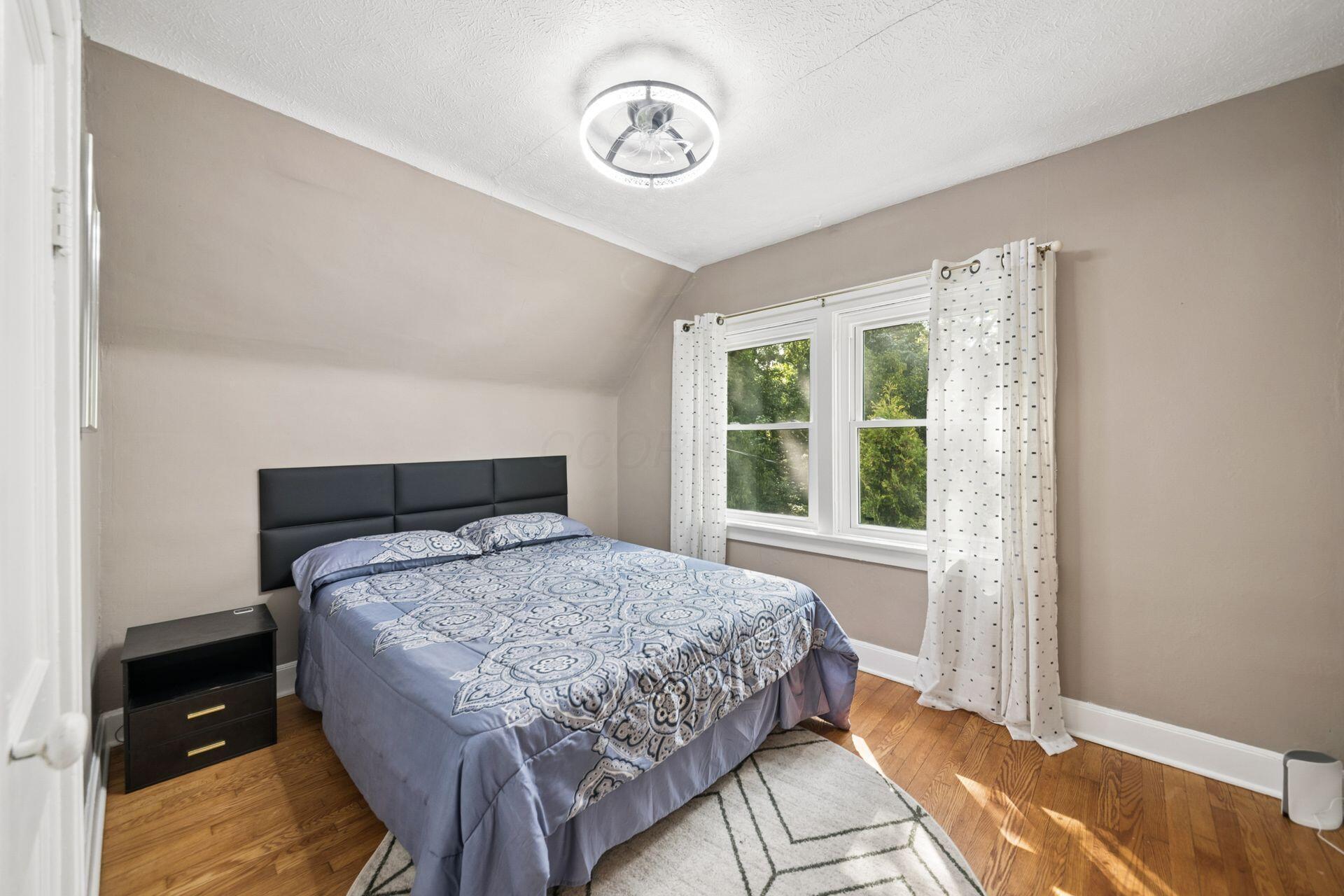 175 Linfield Place Property Photo 24