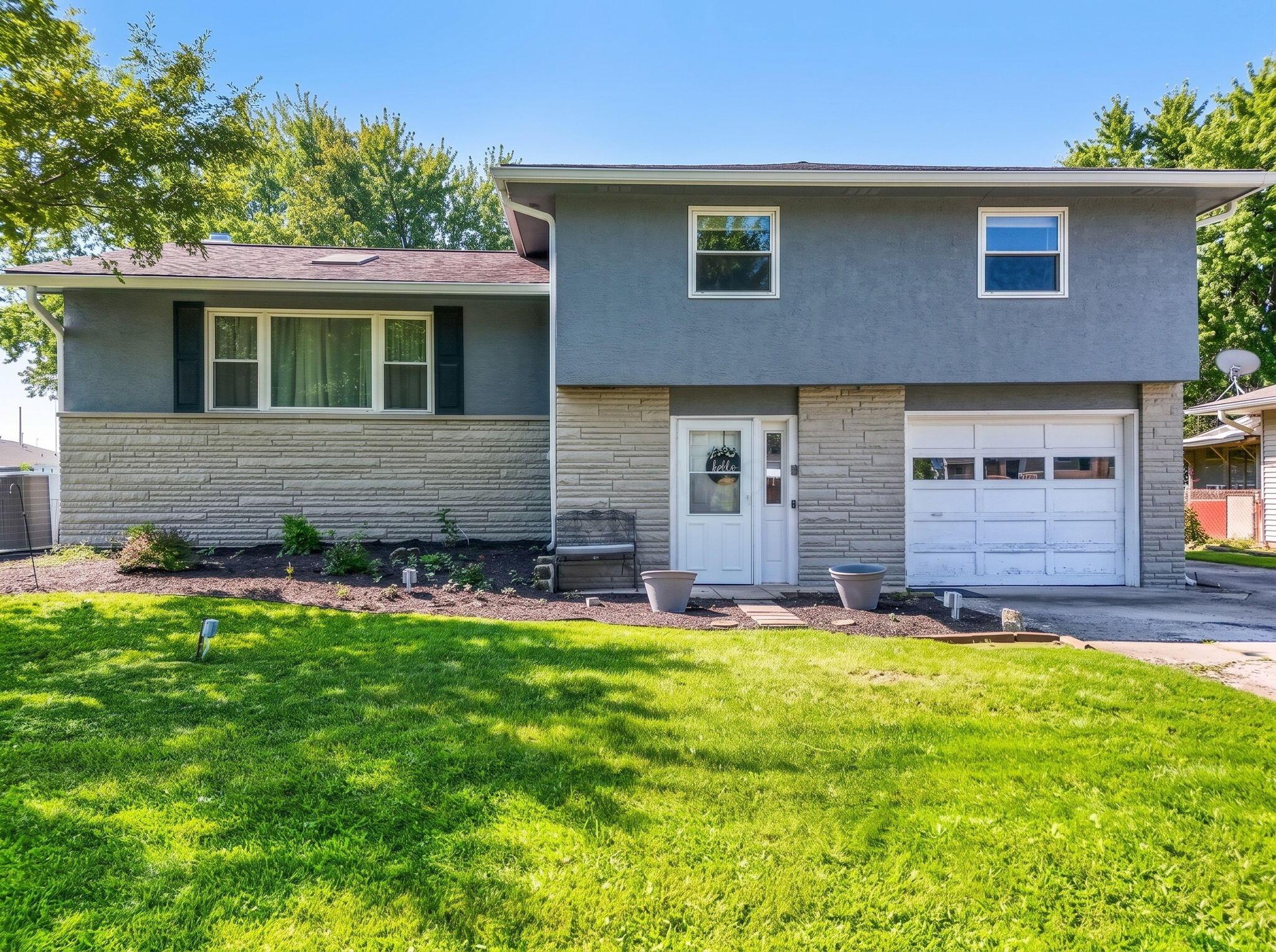 4475 Beacon Hill Road