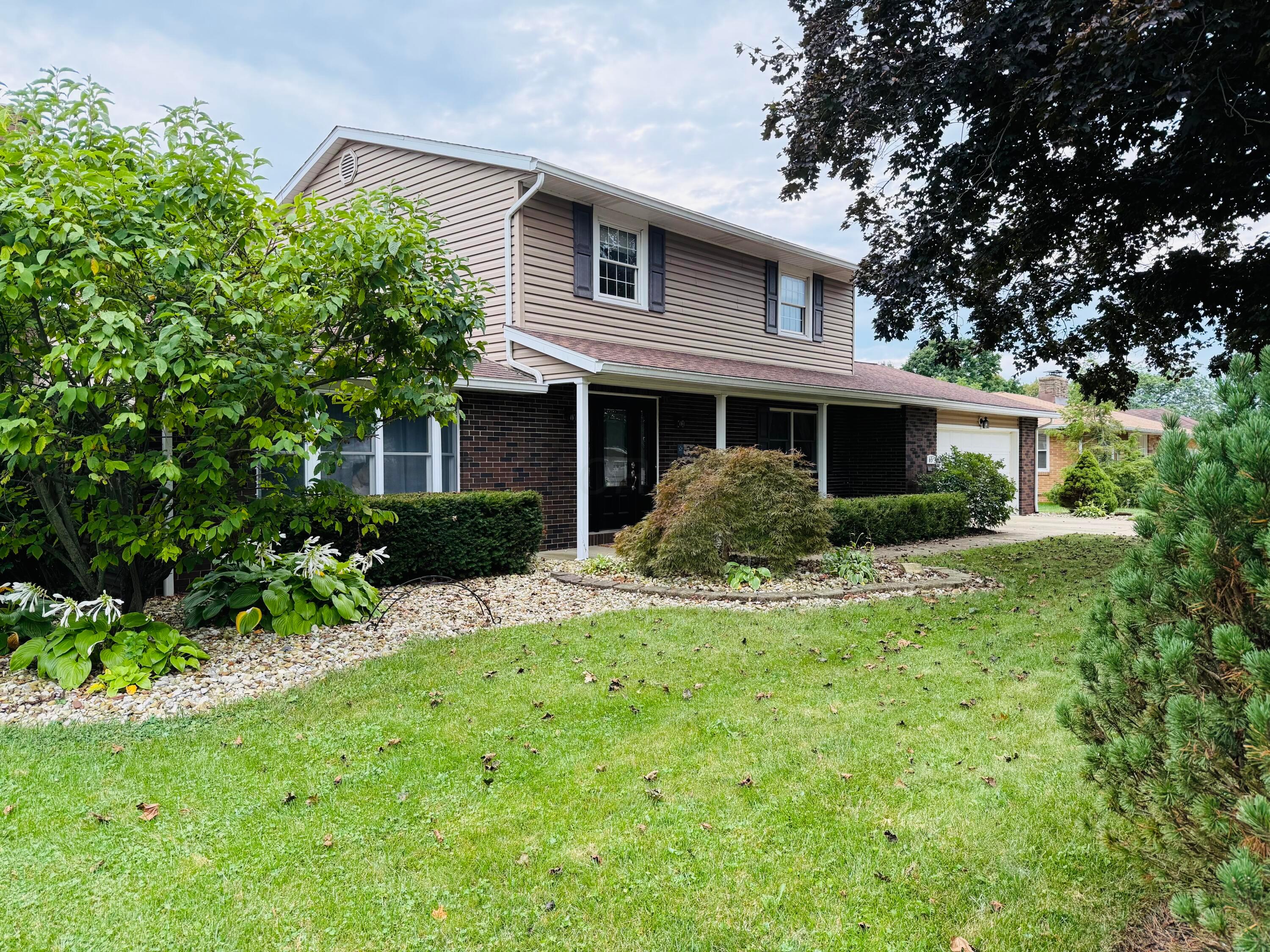 65 Renfrew Drive Property Photo 1