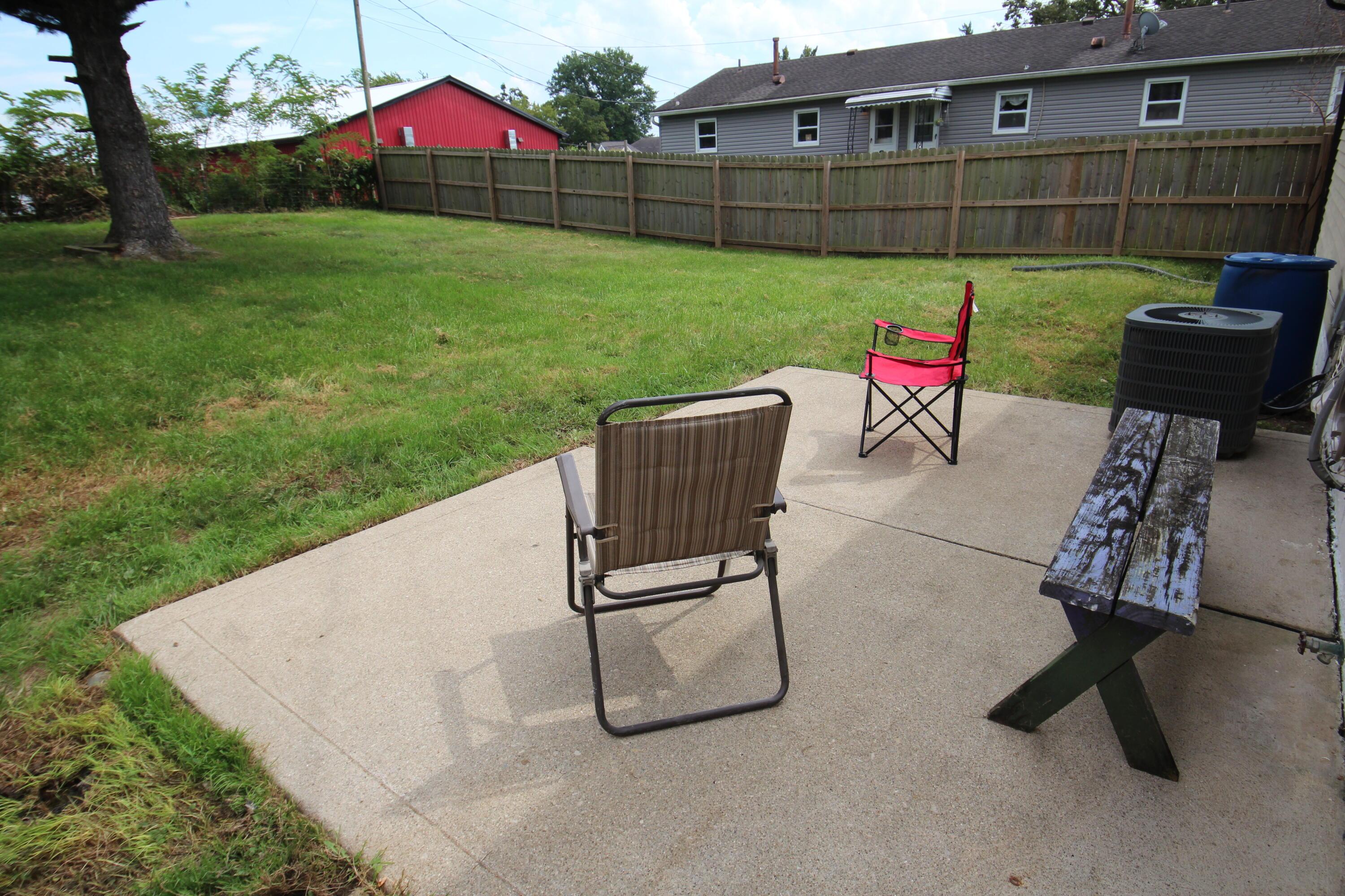 310 N Yencer Street Property Photo 2