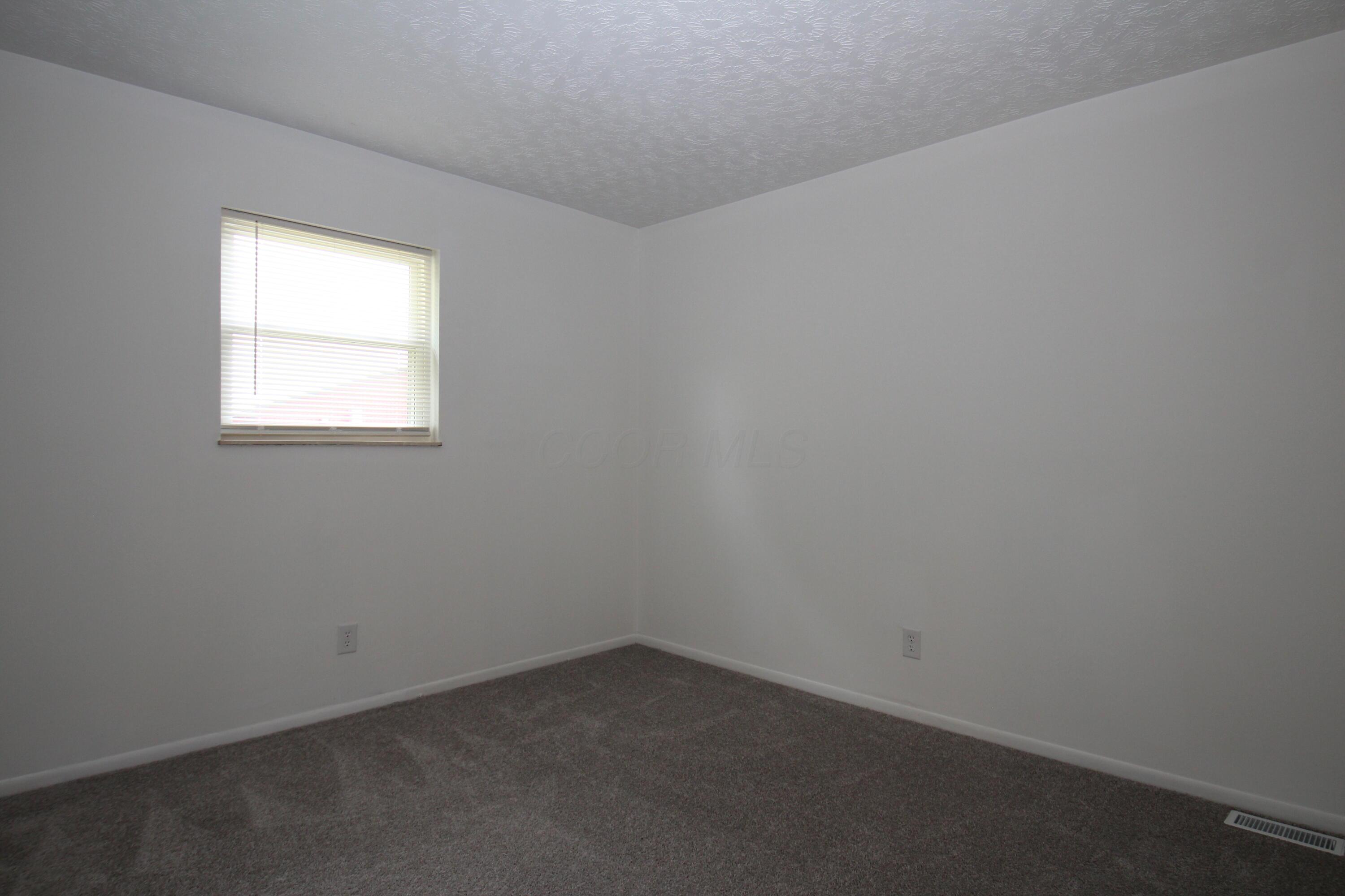 310 N Yencer Street Property Photo 17
