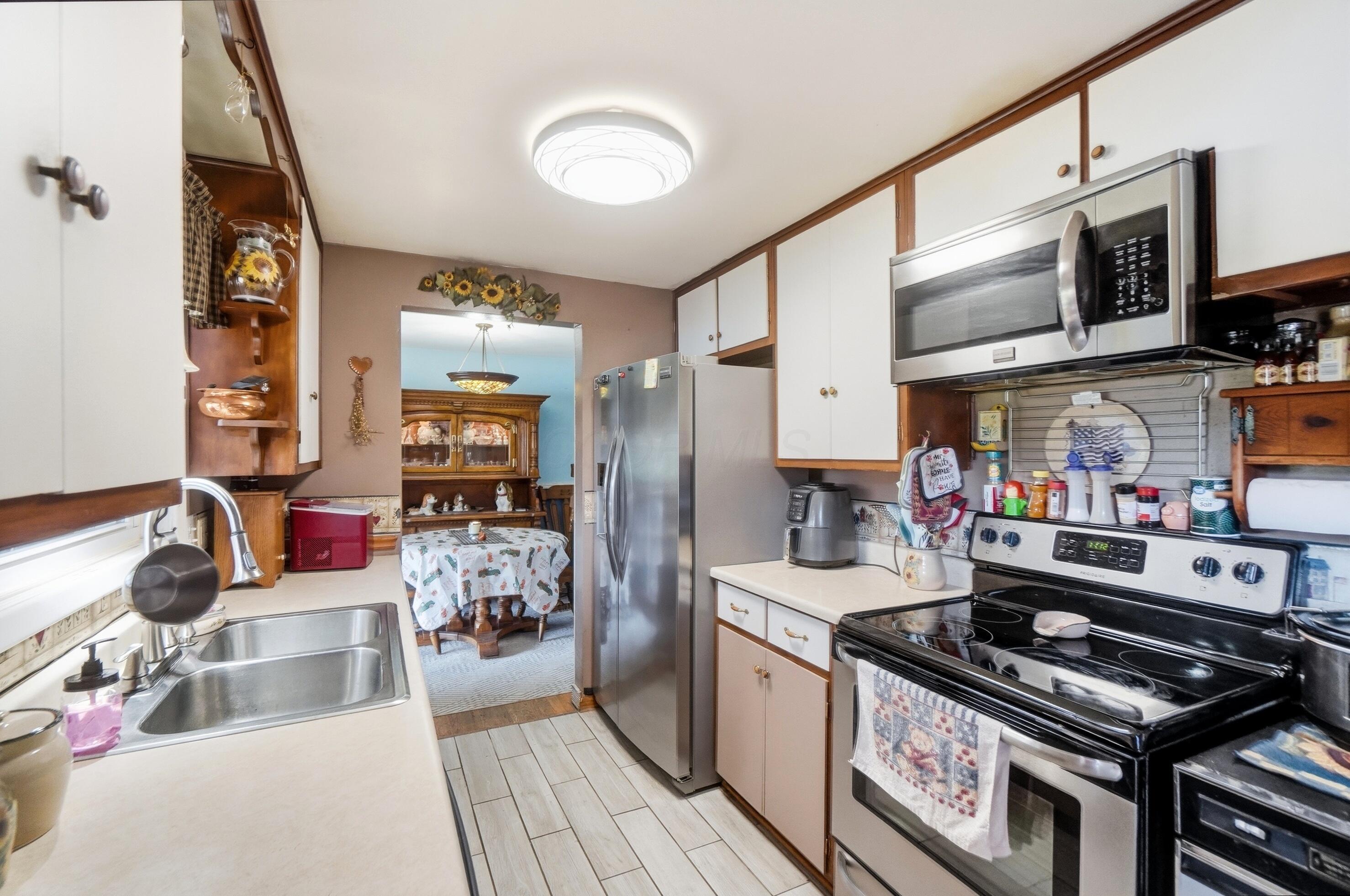 4522 Laredo Street Property Photo 16