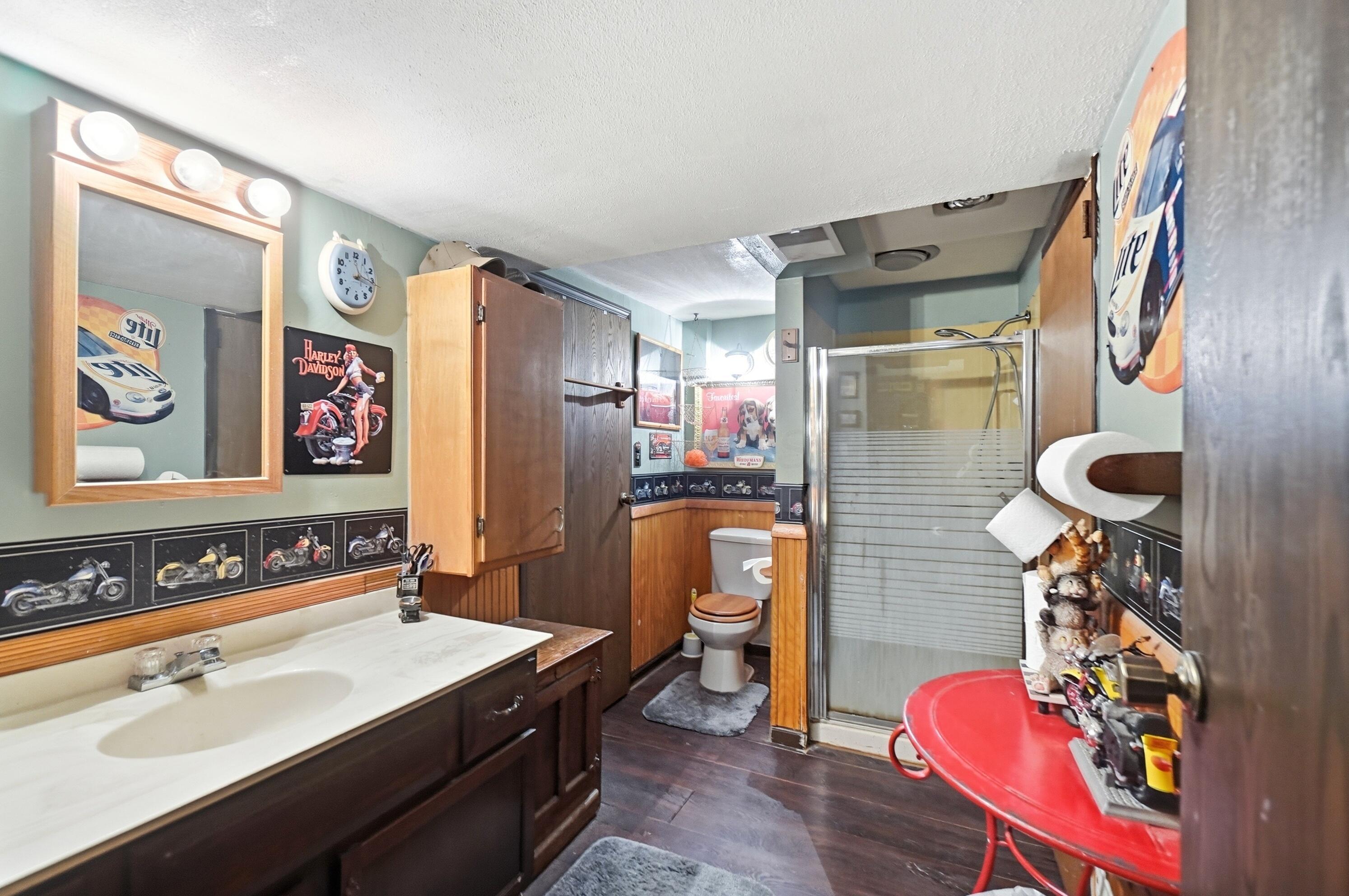4522 Laredo Street Property Photo 38