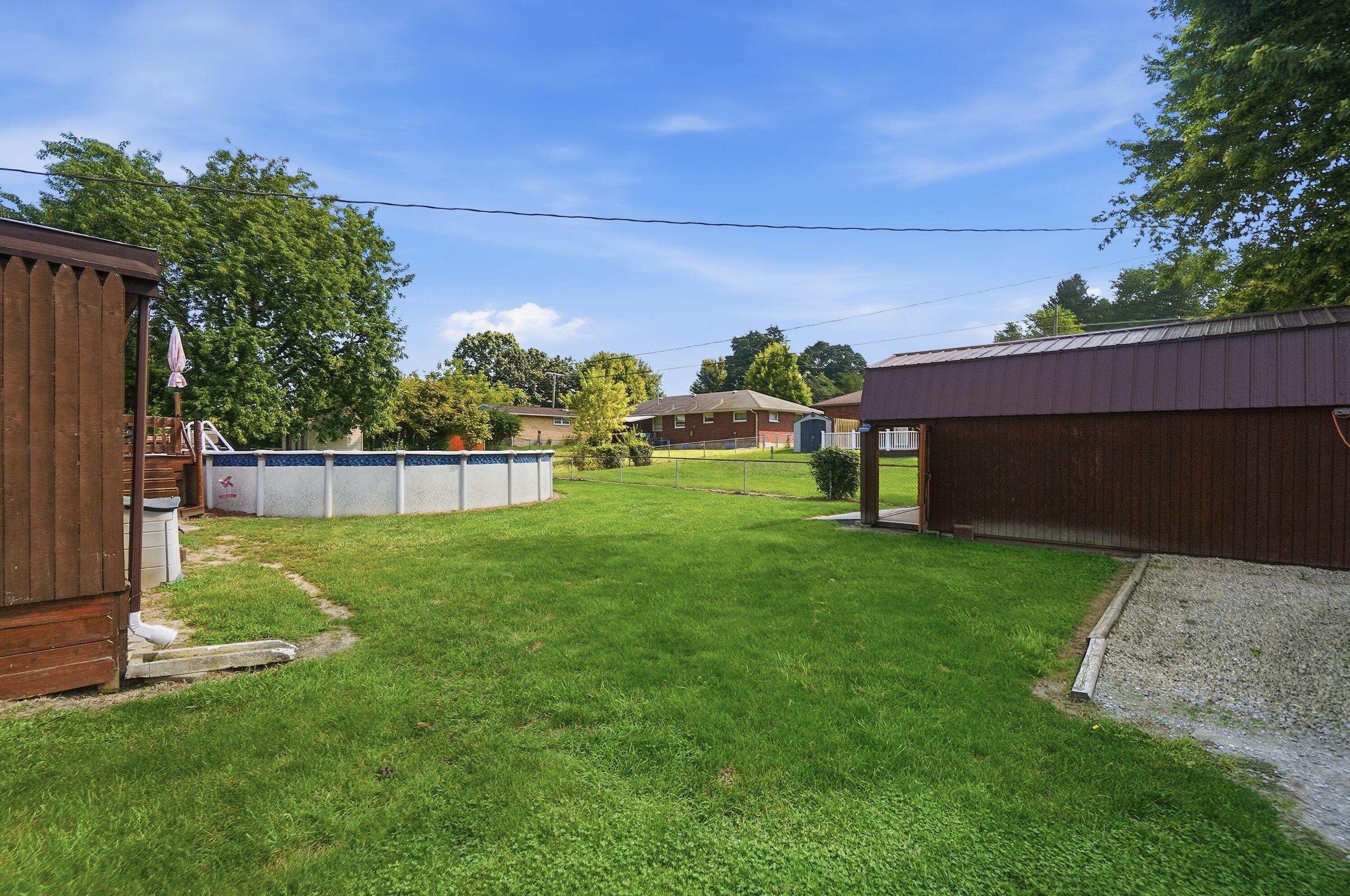 4522 Laredo Street Property Photo 55