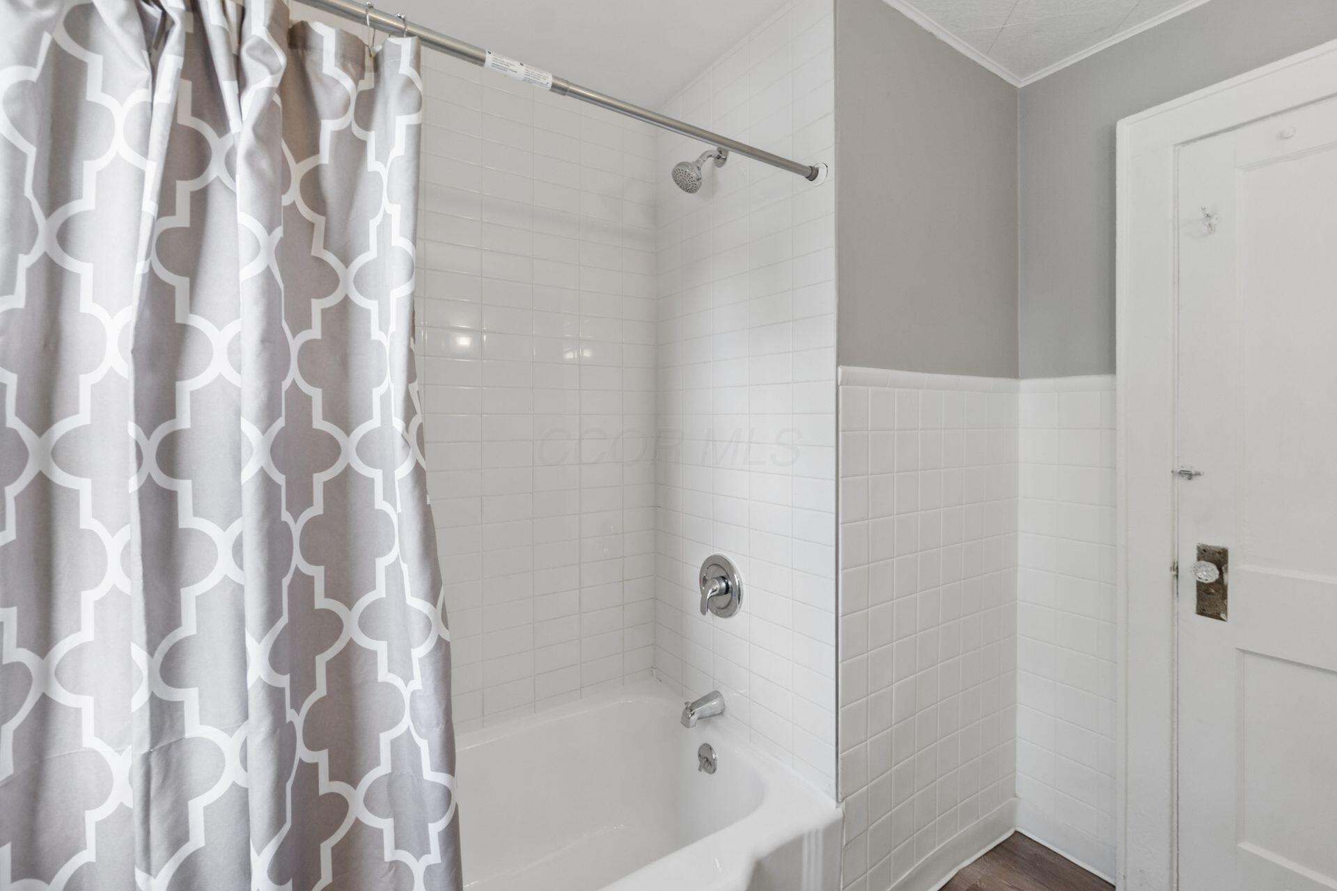 611 E Jenkins Avenue Property Photo 12