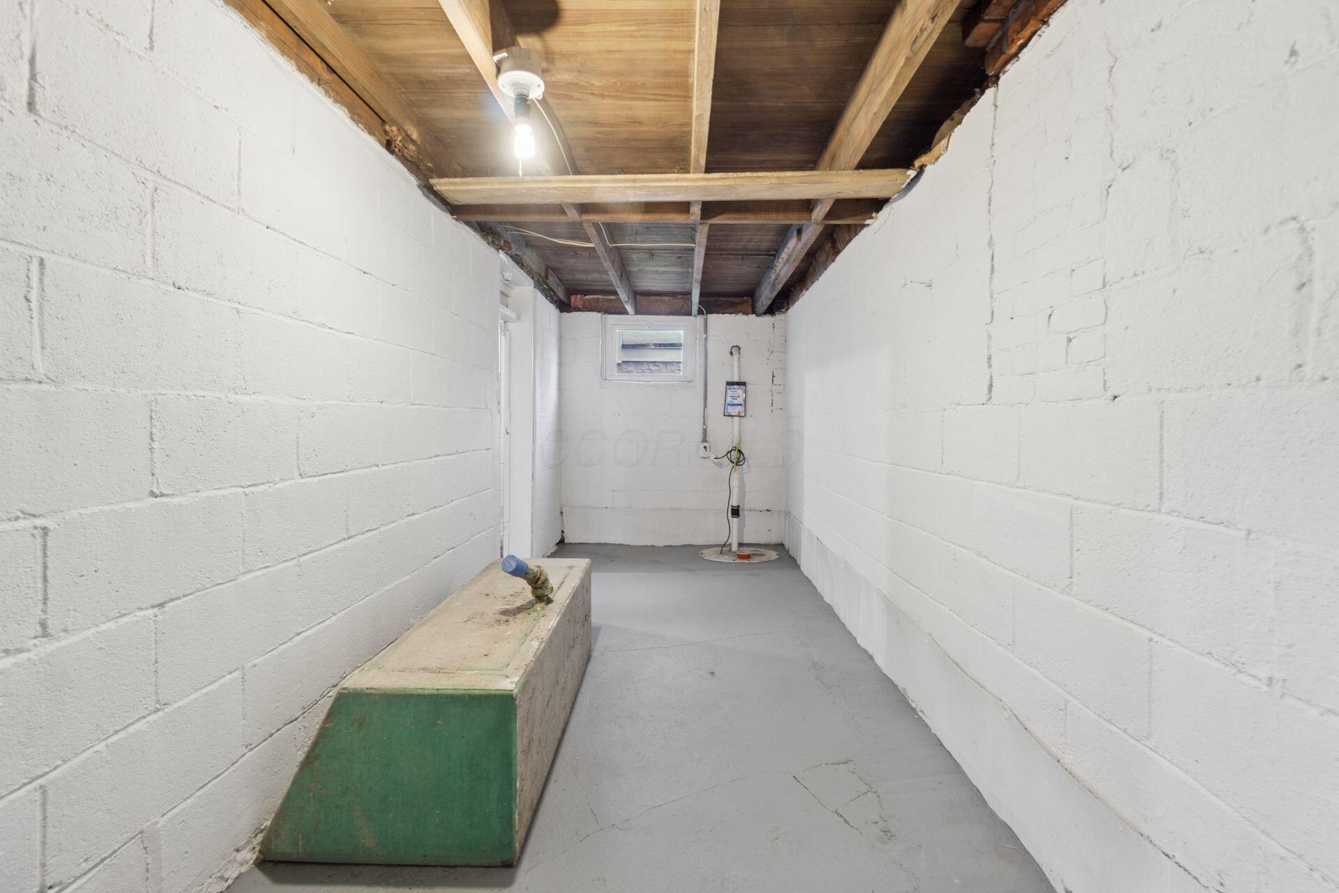 611 E Jenkins Avenue Property Photo 22