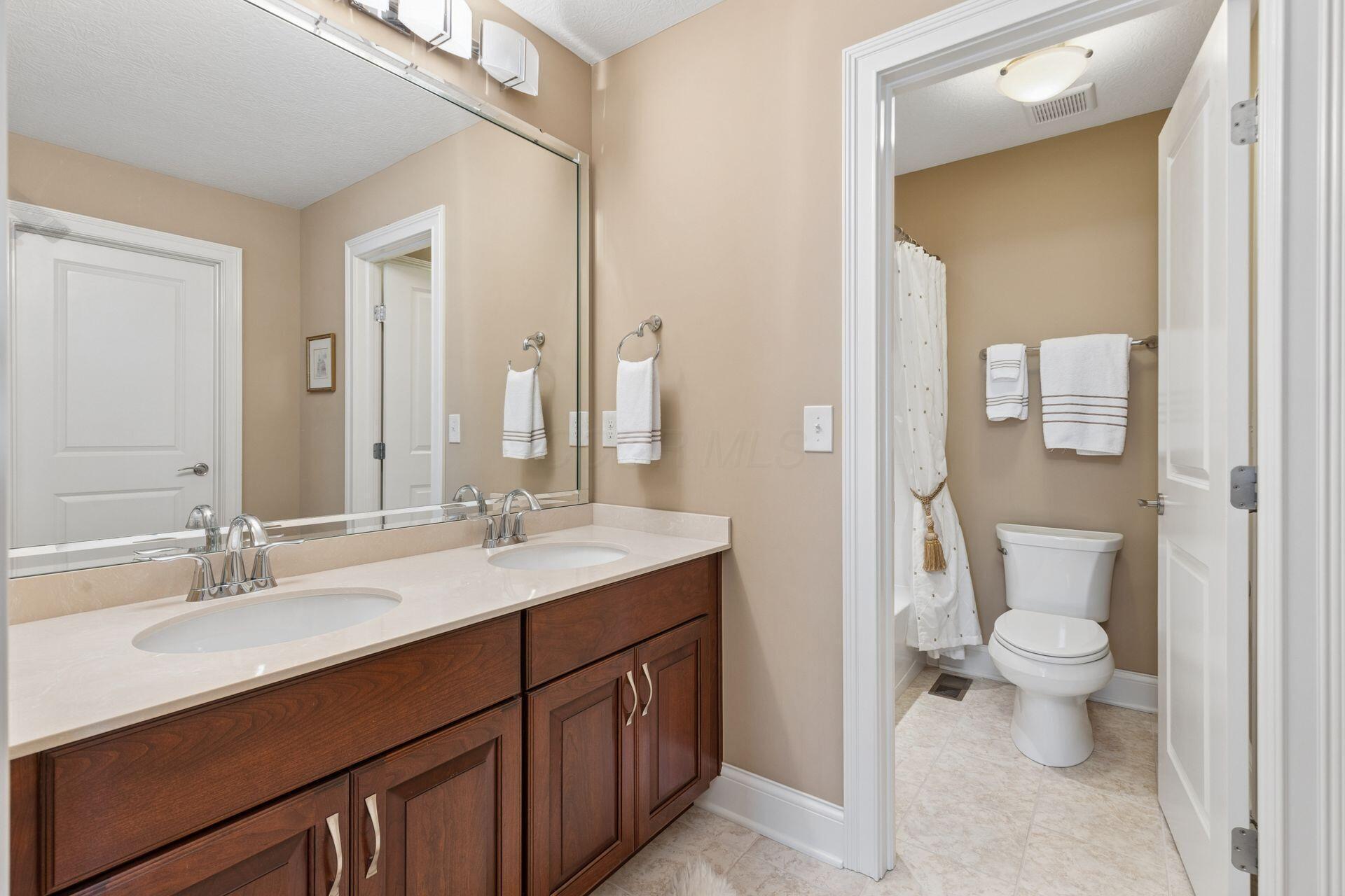 5721 Liscarroll Place Property Photo 42