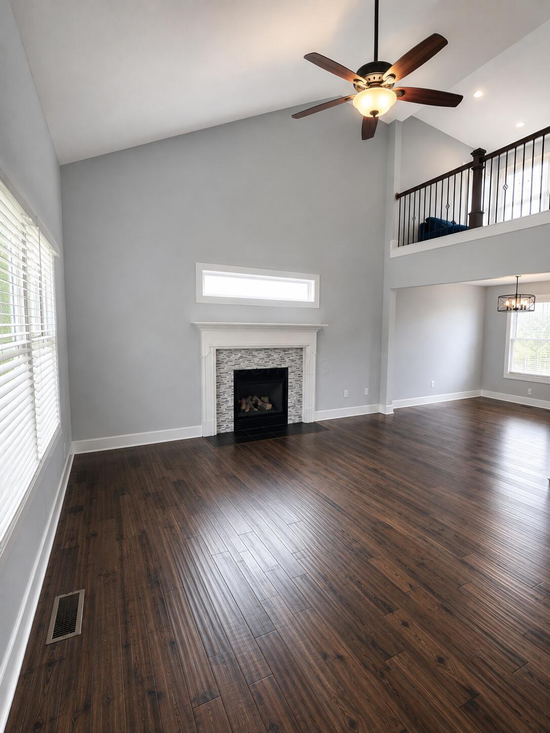 8183 Willow Brook Crossing Drive Property Photo 3