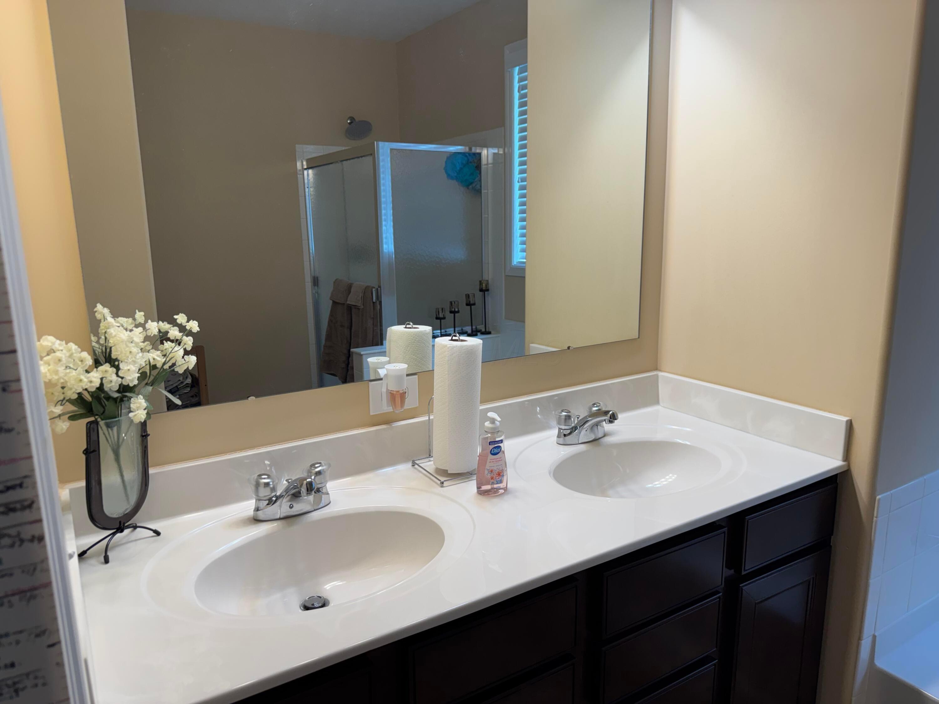 247 Cloverhill Drive Property Photo 27