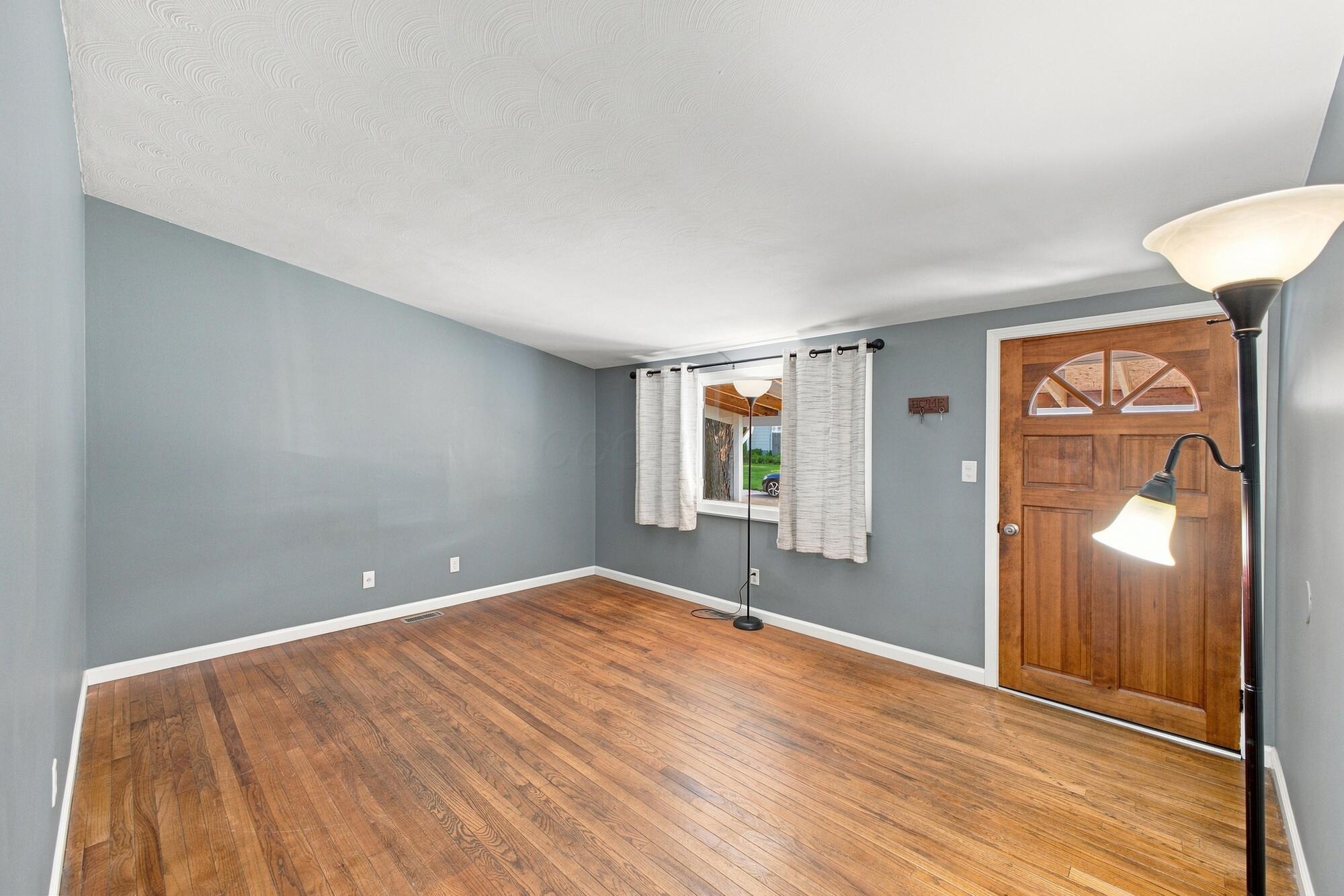 15 Carlisle Avenue Property Photo 4