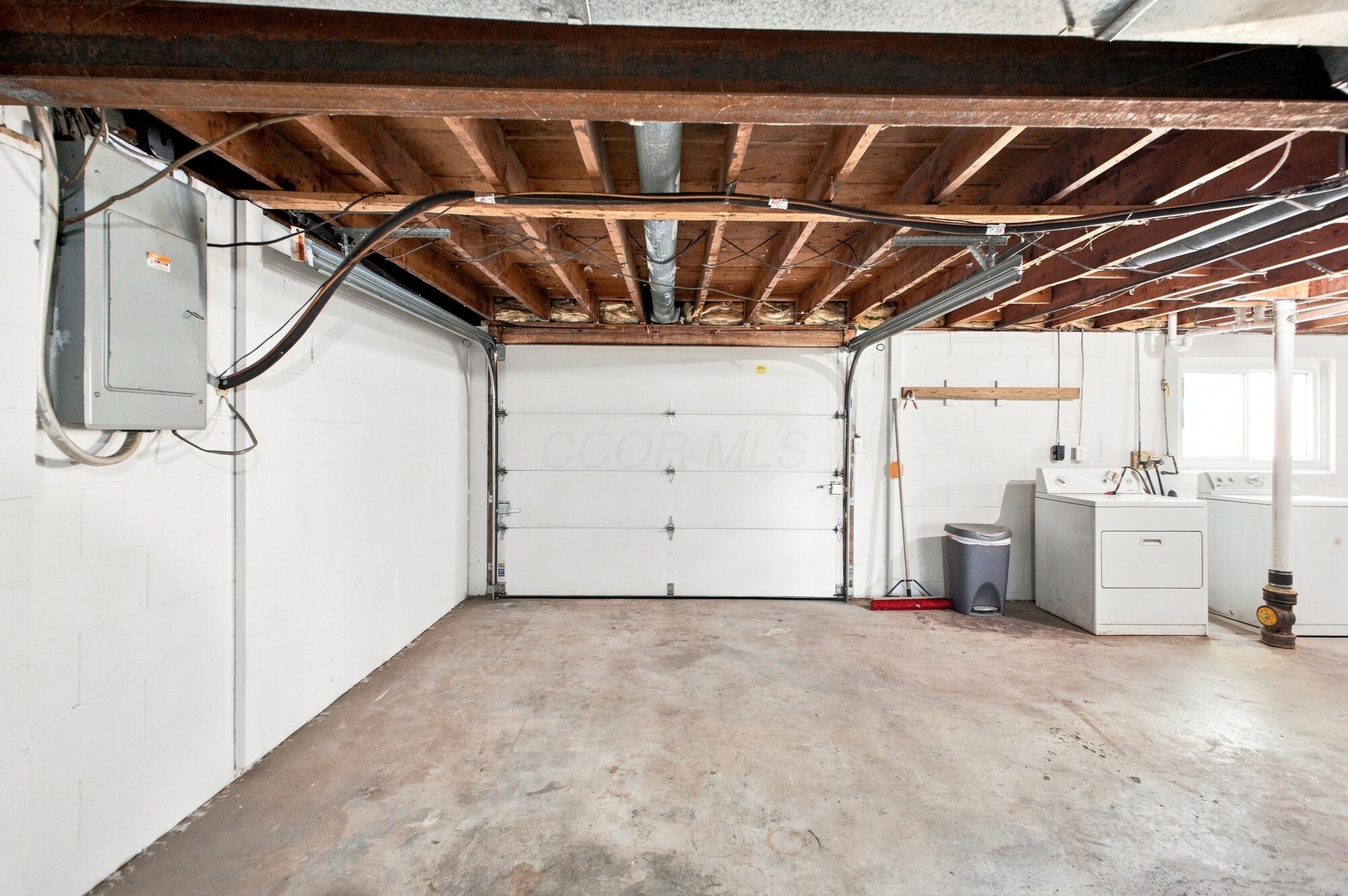 15 Carlisle Avenue Property Photo 25