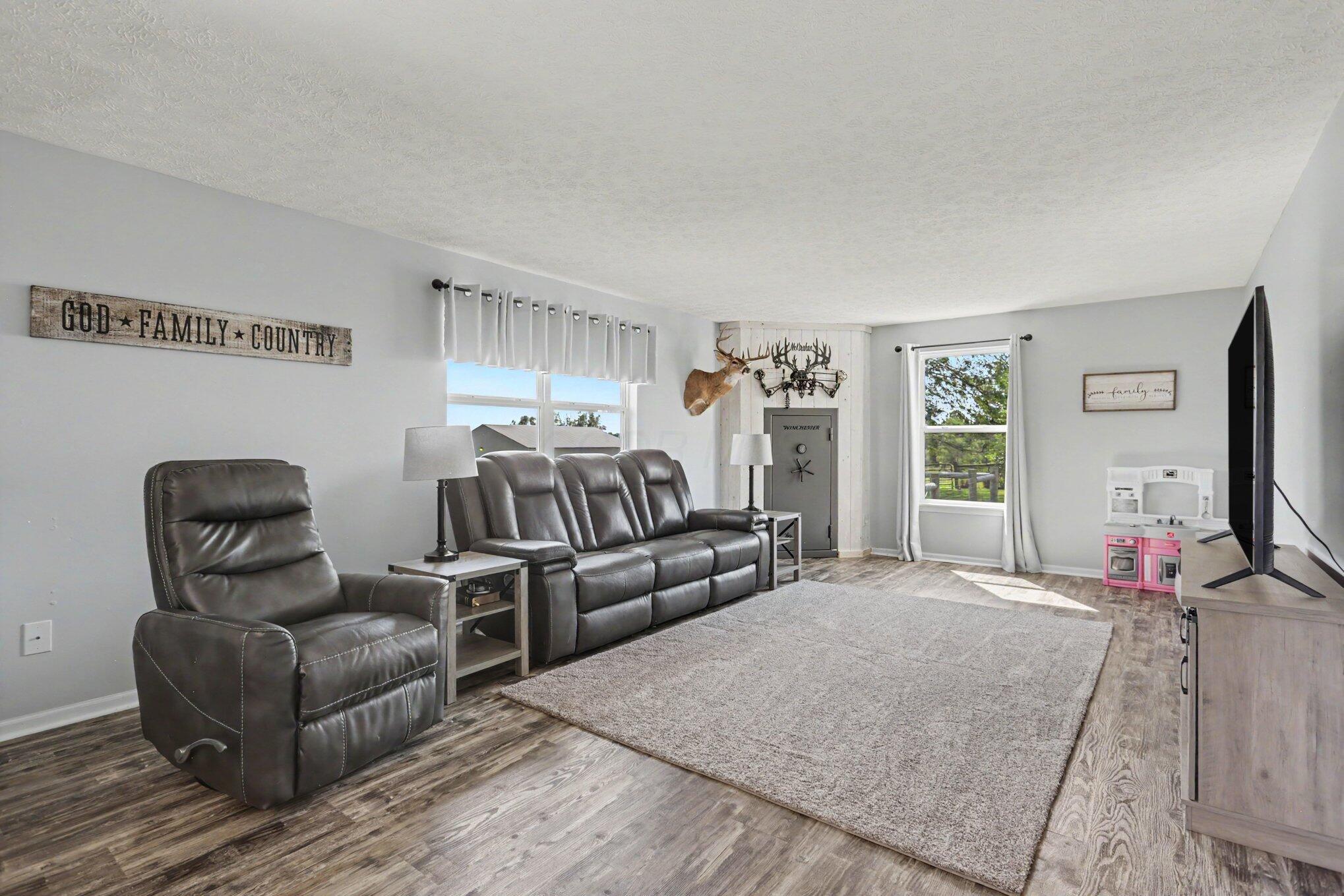 5754 State Route 47 Property Photo 12