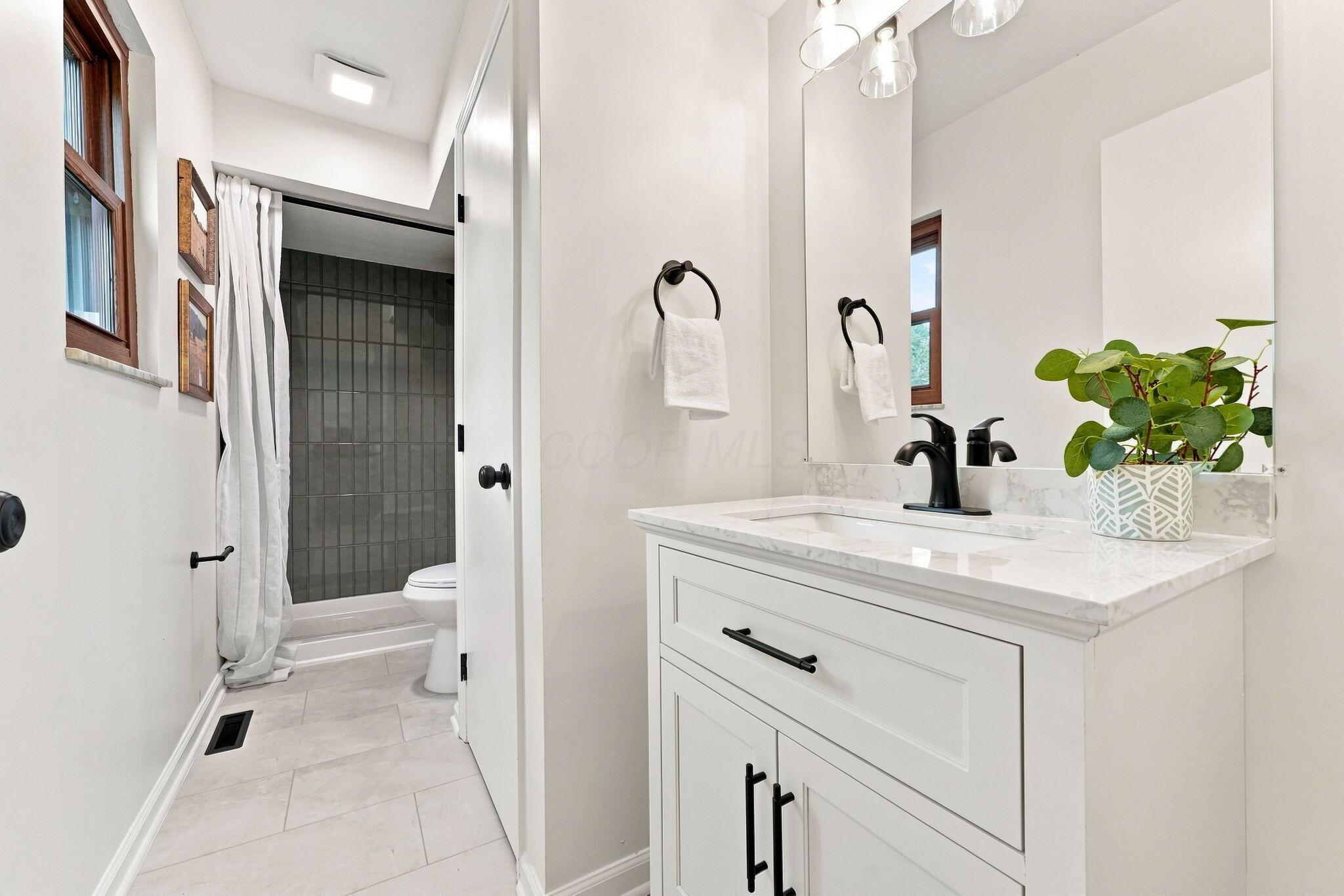11490 Forest Lane Avenue Property Photo 30