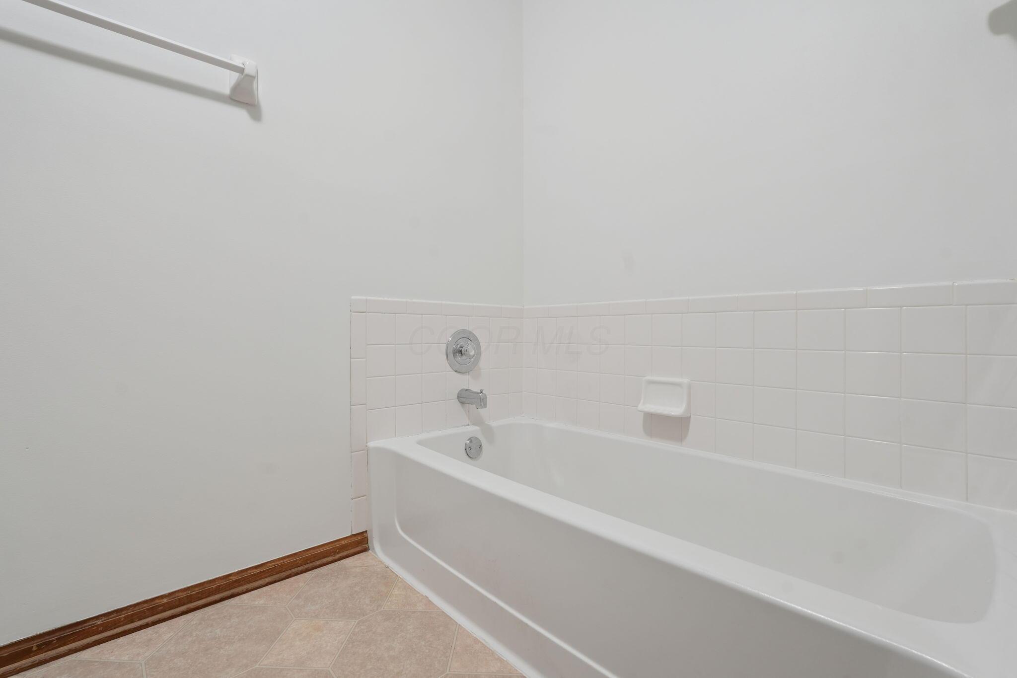 5714 Whispering Oak Boulevard Property Photo 41