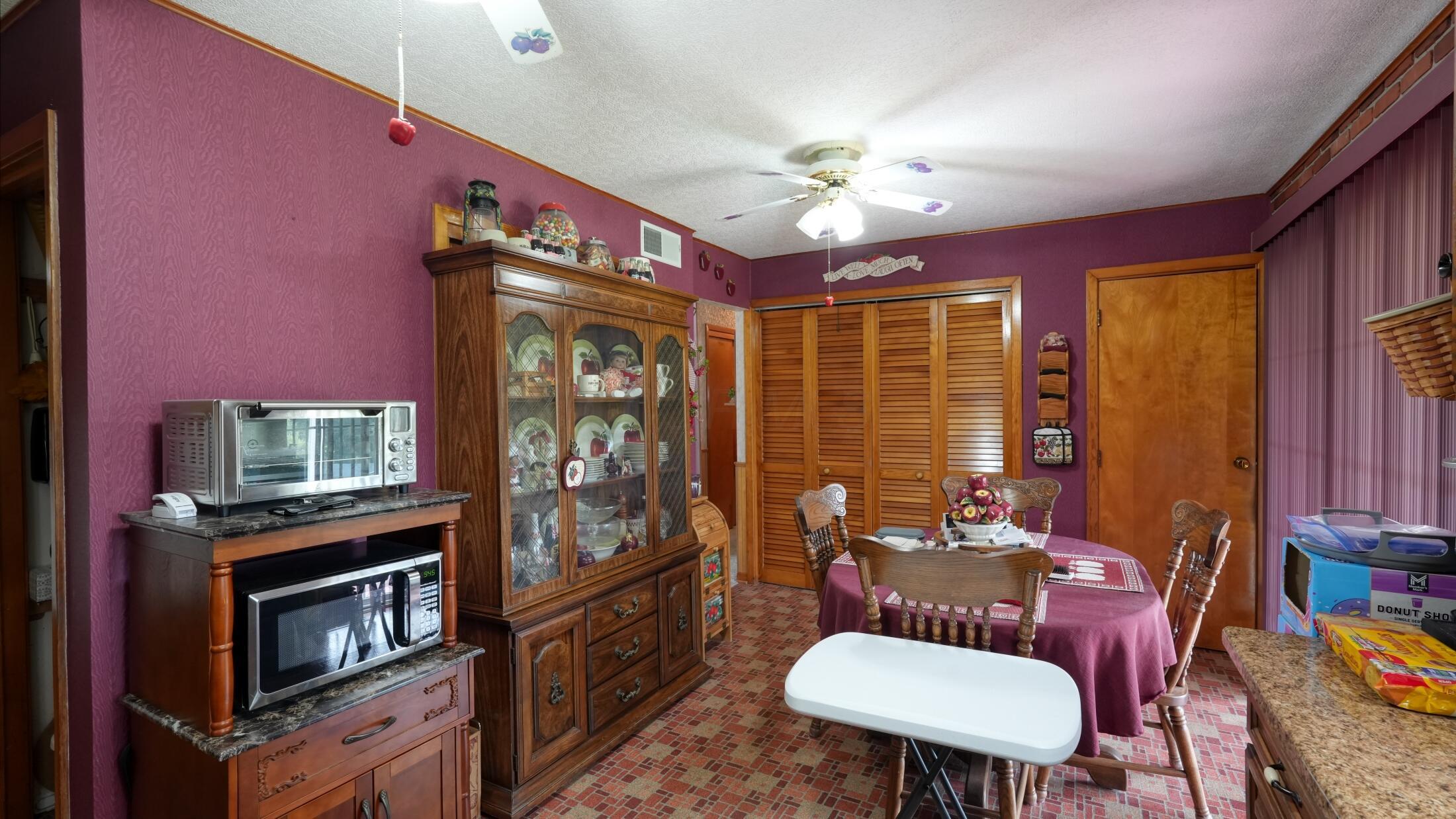 100 Vicky Lane Se Property Photo 20