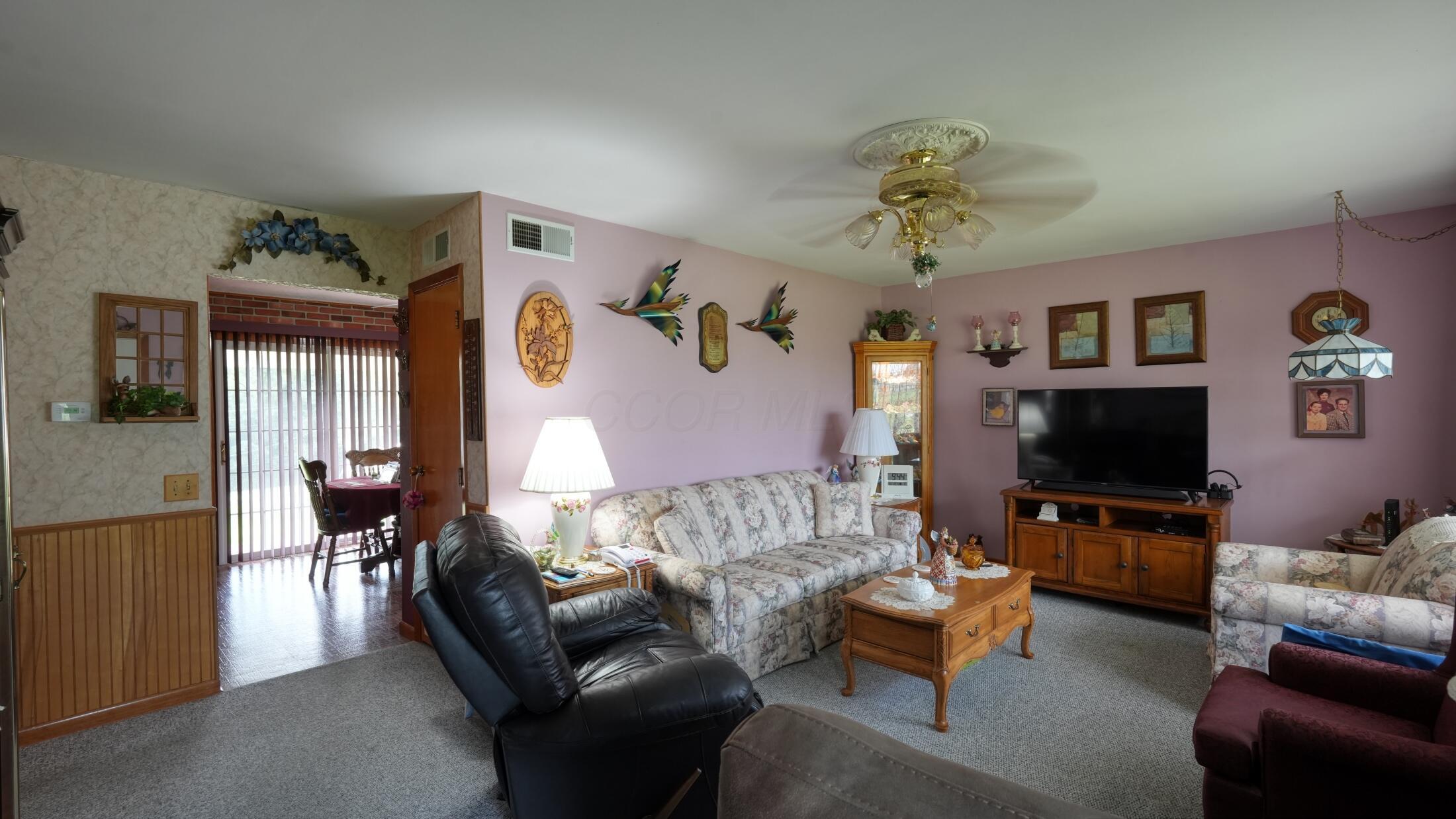 100 Vicky Lane Se Property Photo 21