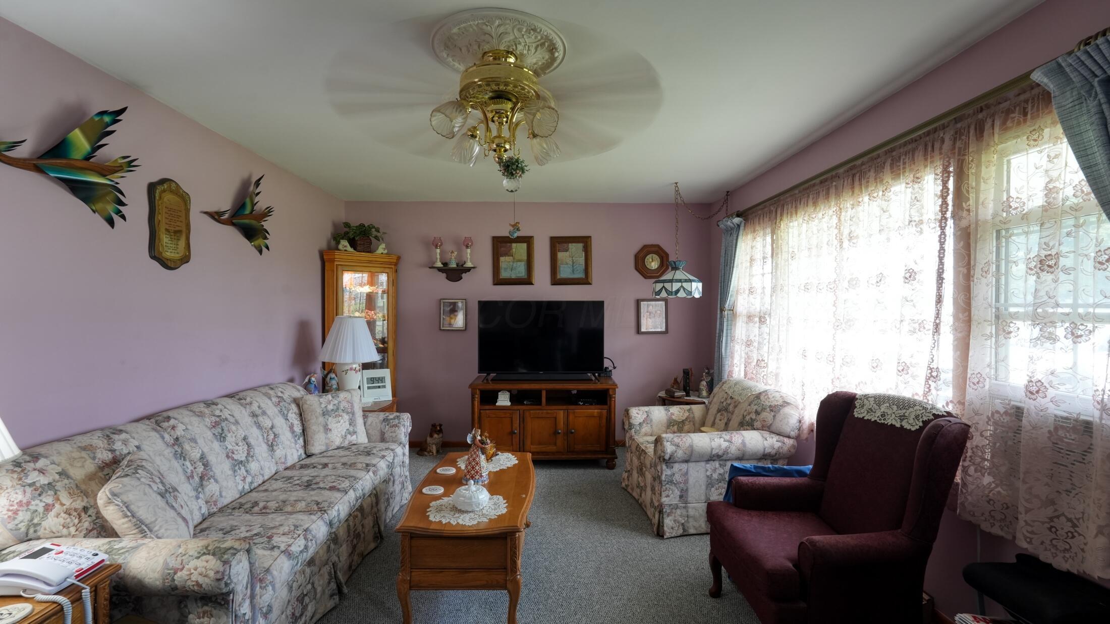 100 Vicky Lane Se Property Photo 22