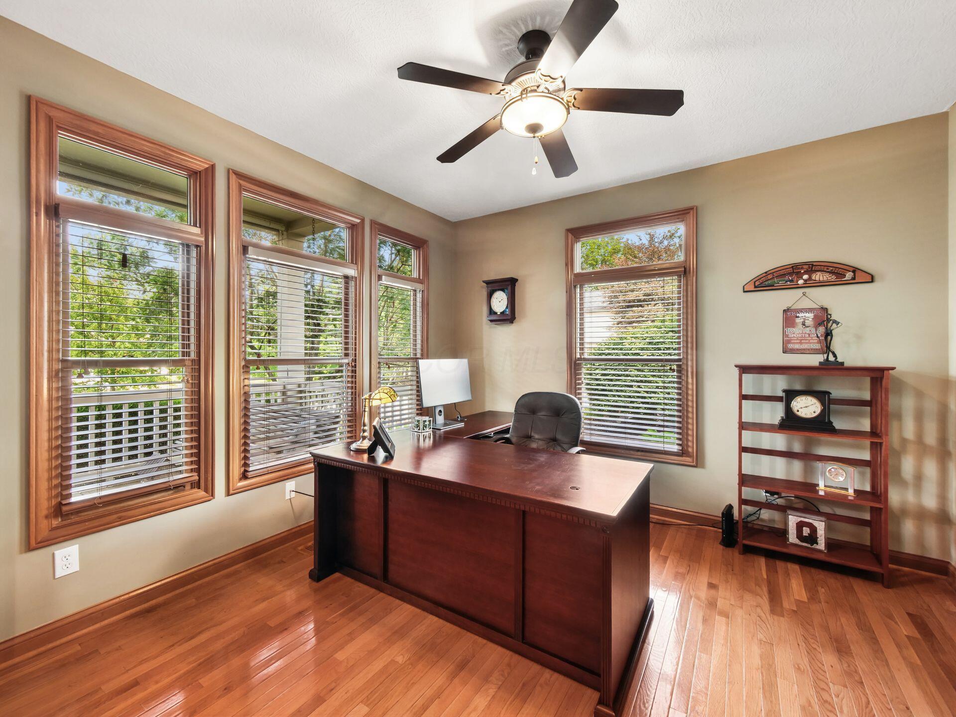 6024 Kentigern Court S Property Photo 8