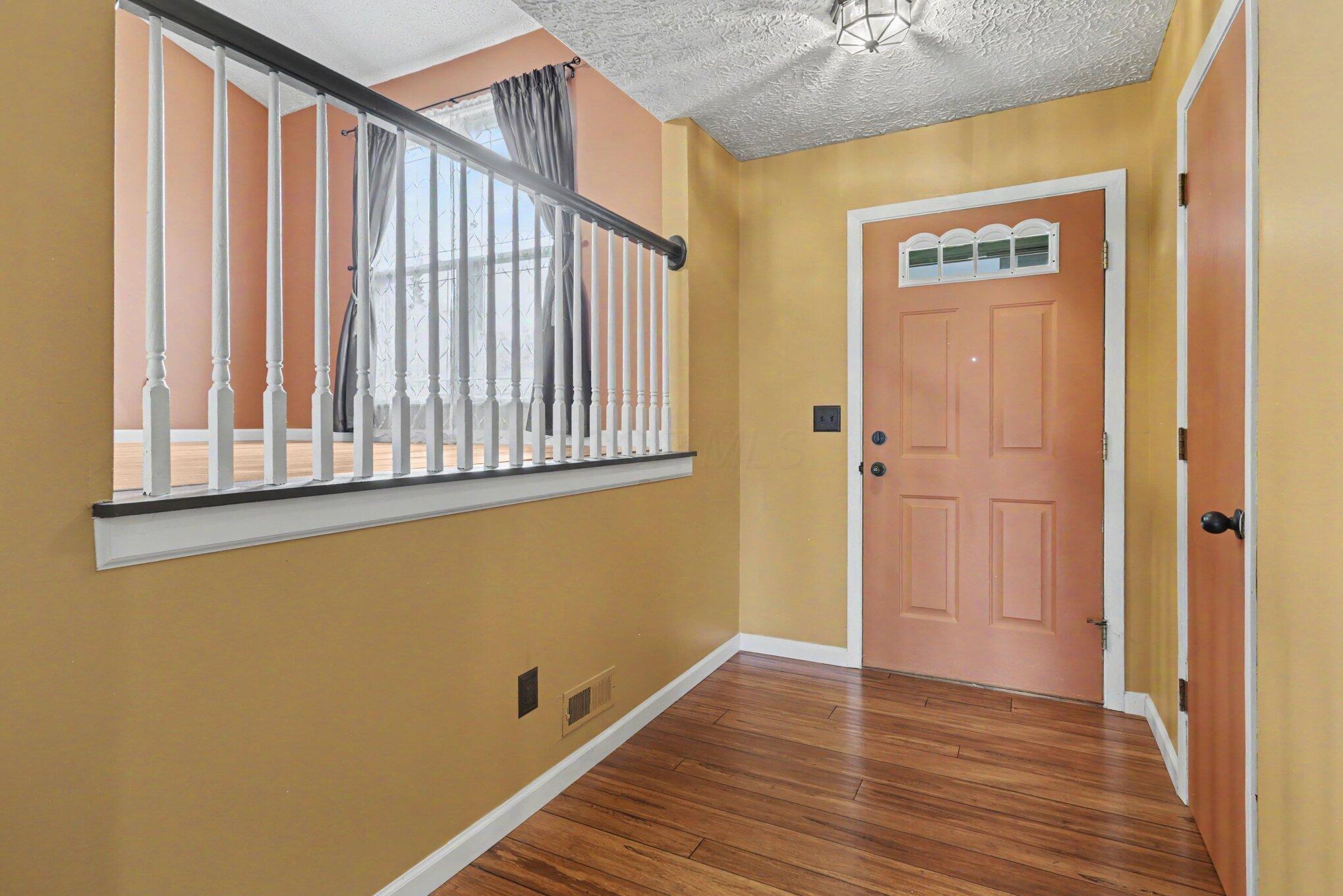 1081 Leclerc Place Property Photo 4