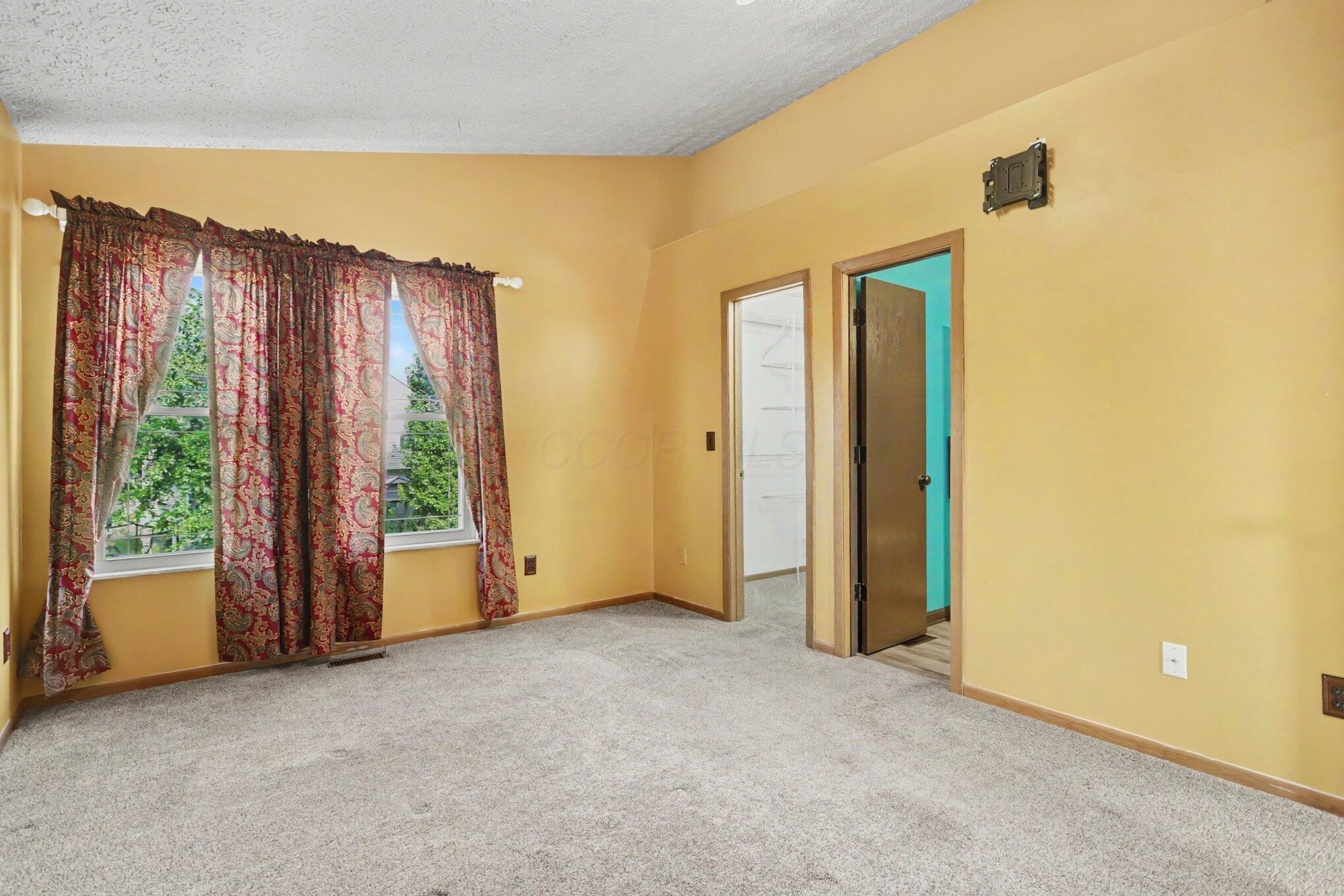 1081 Leclerc Place Property Photo 18