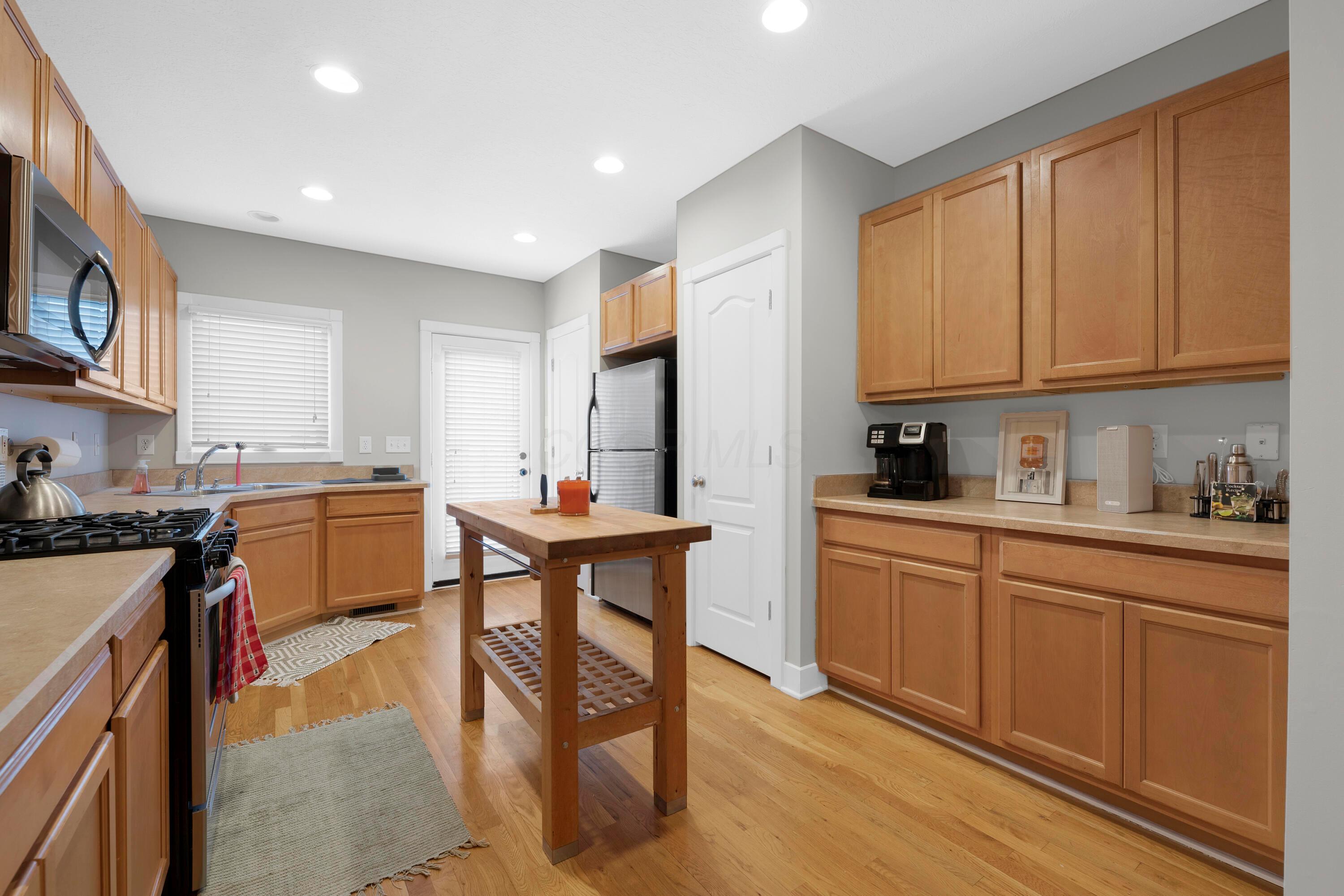 1103 Mount Pleasant Avenue Property Photo 12