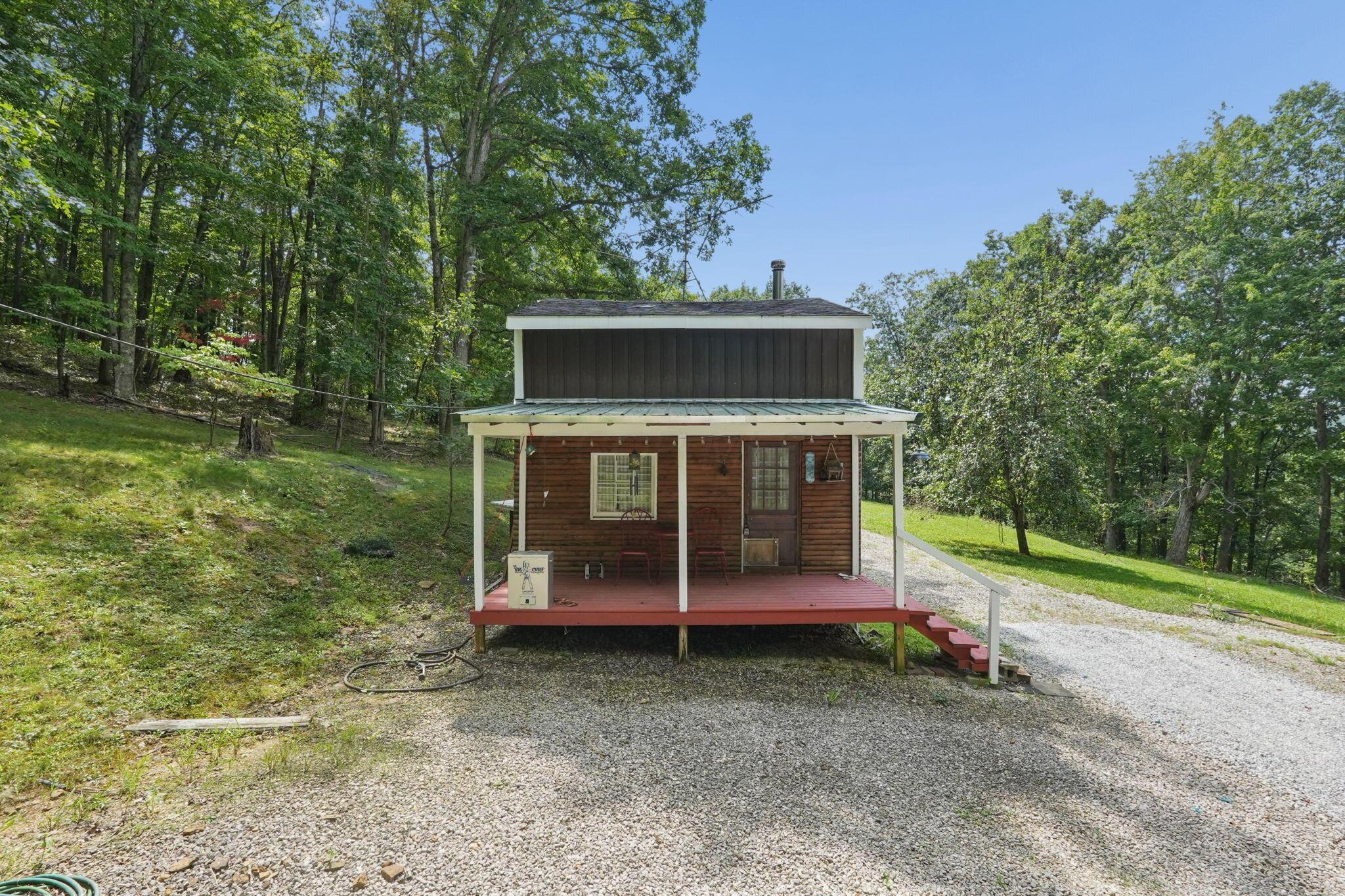 1113 Wickline Road Property Photo 2