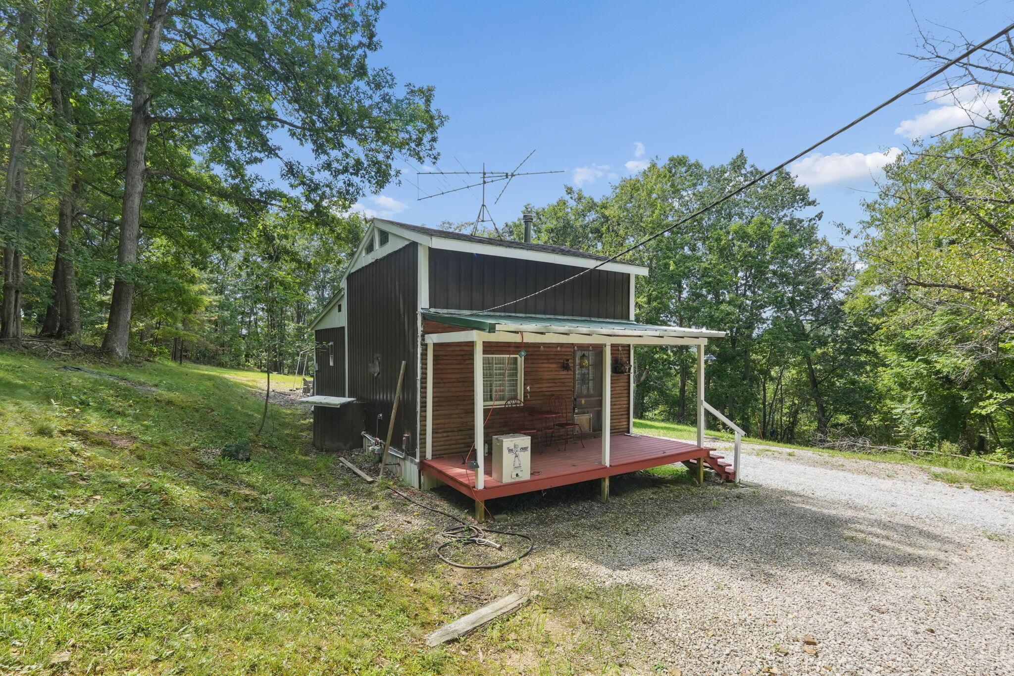 1113 Wickline Road Property Photo 3