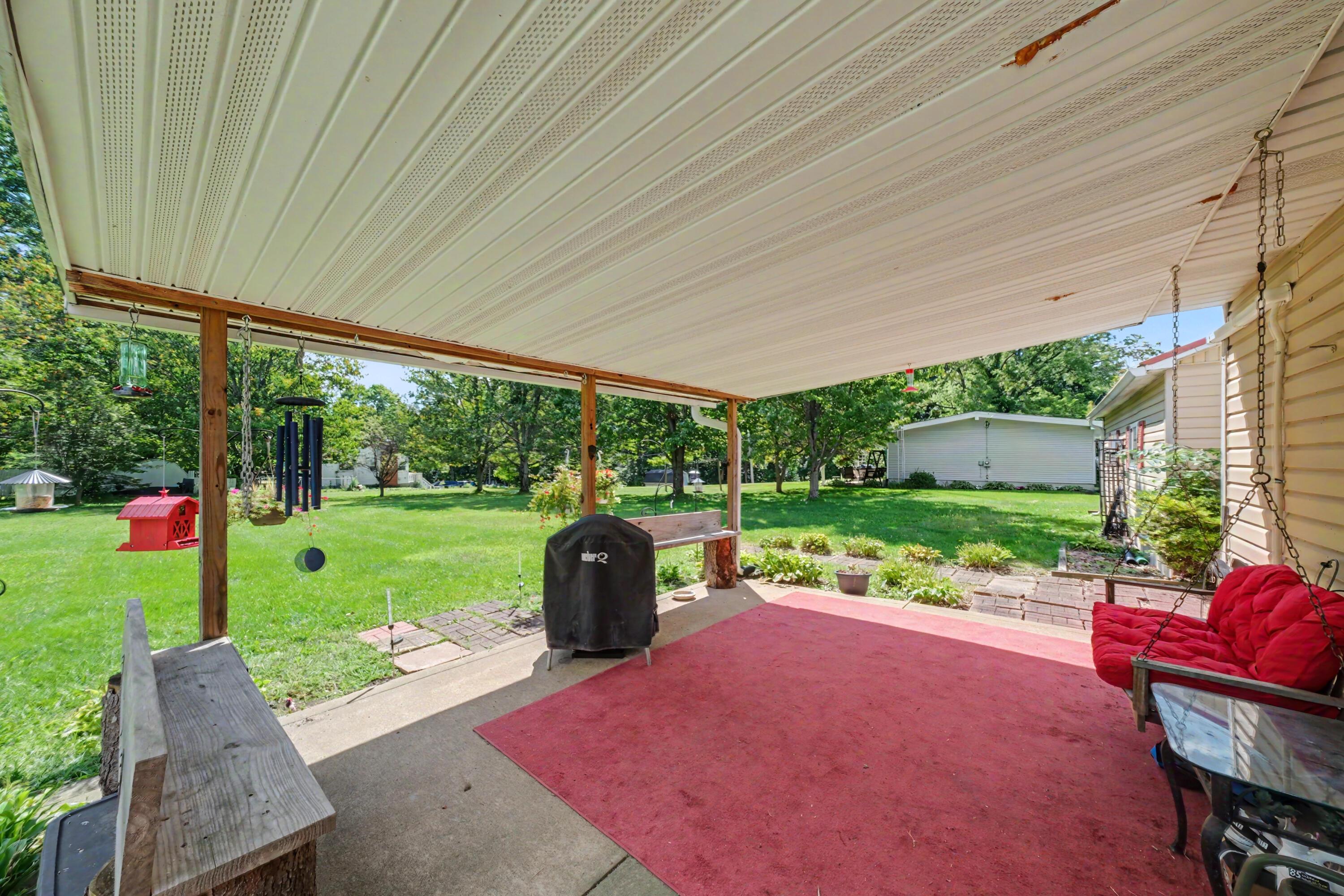 972 Reed Road Property Photo 25