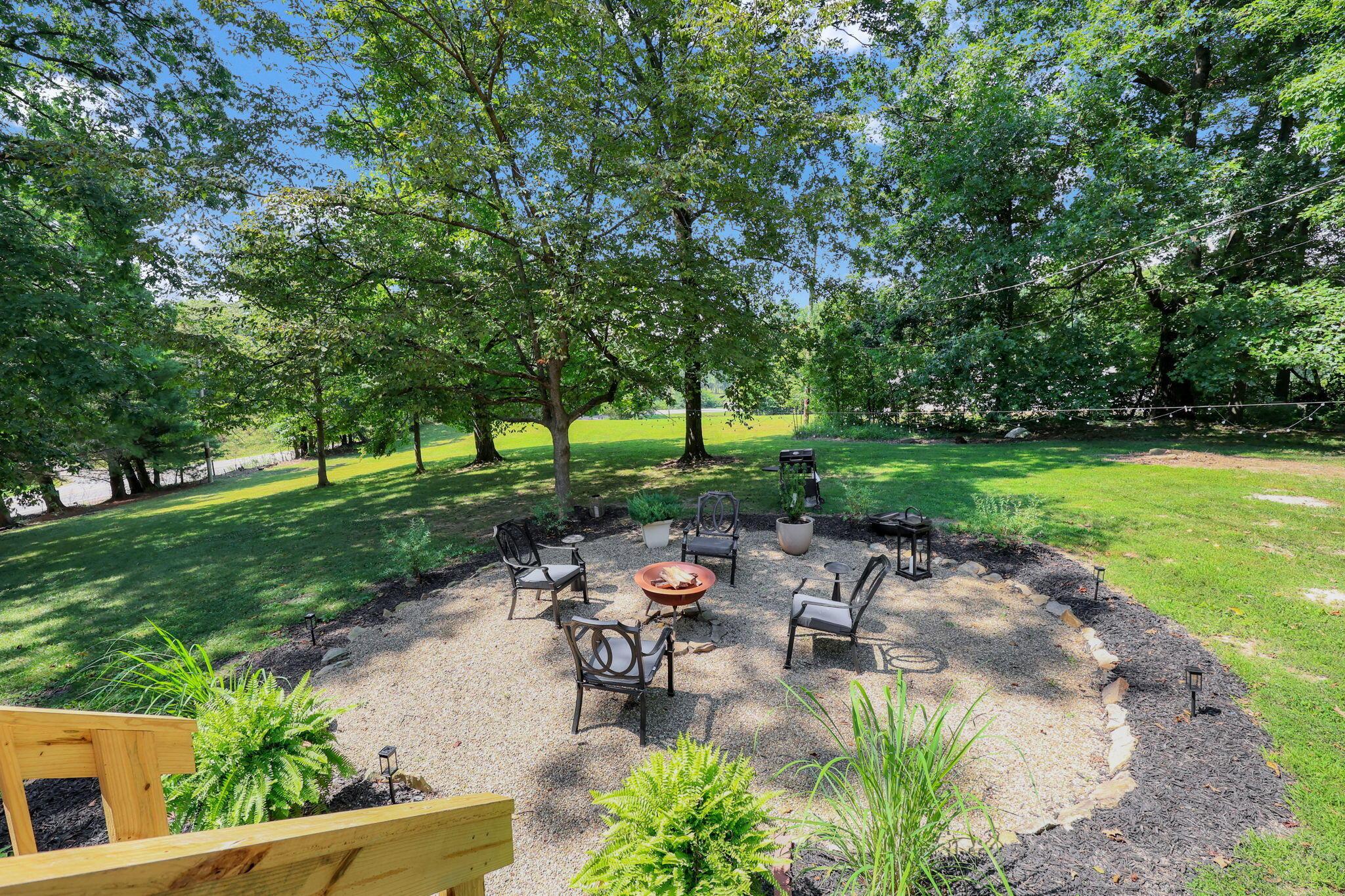 11227 Blue Jay Road Property Photo 4