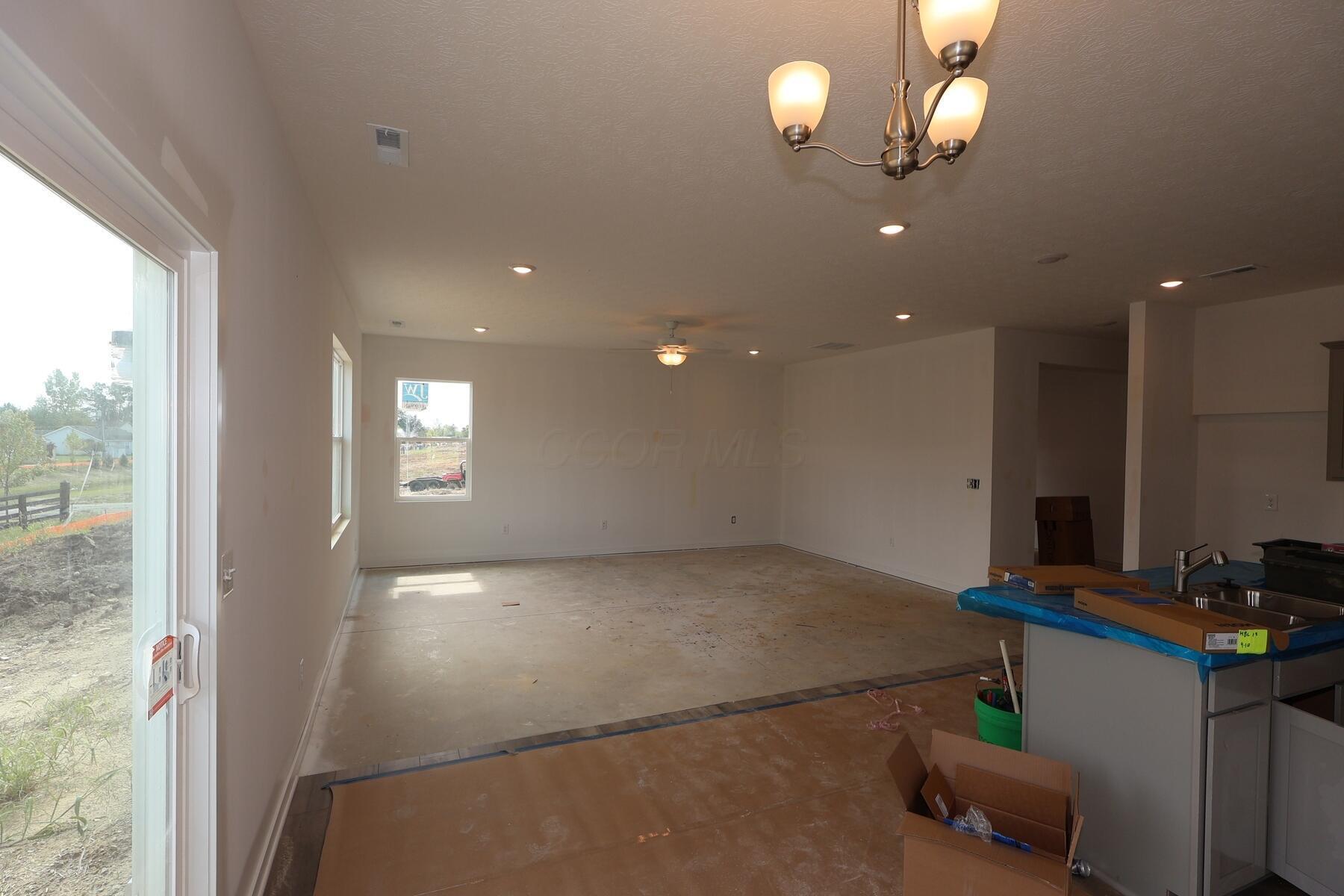 1023 Dawsons Drive Property Photo 6