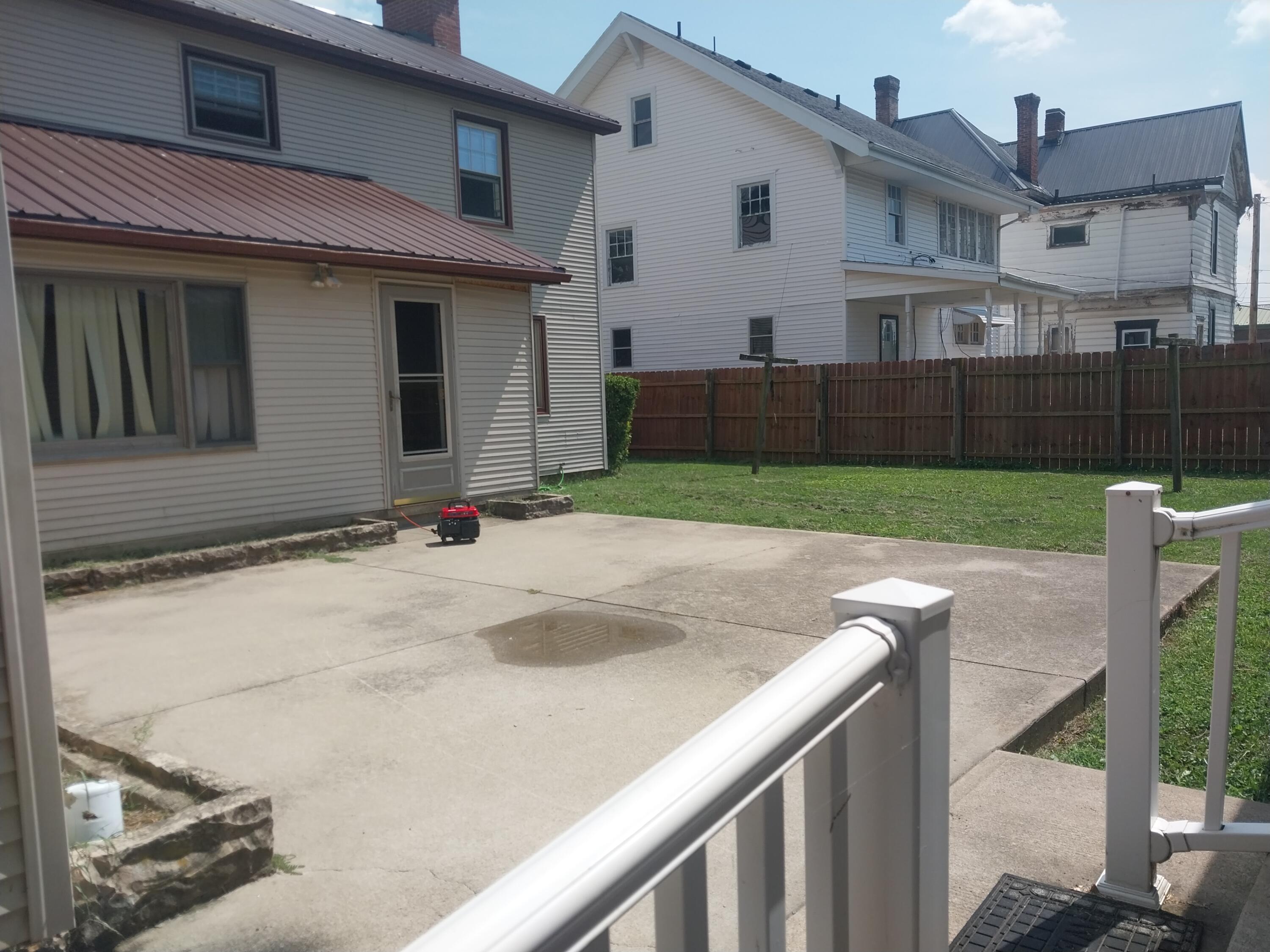 226033235 Property Photo 6