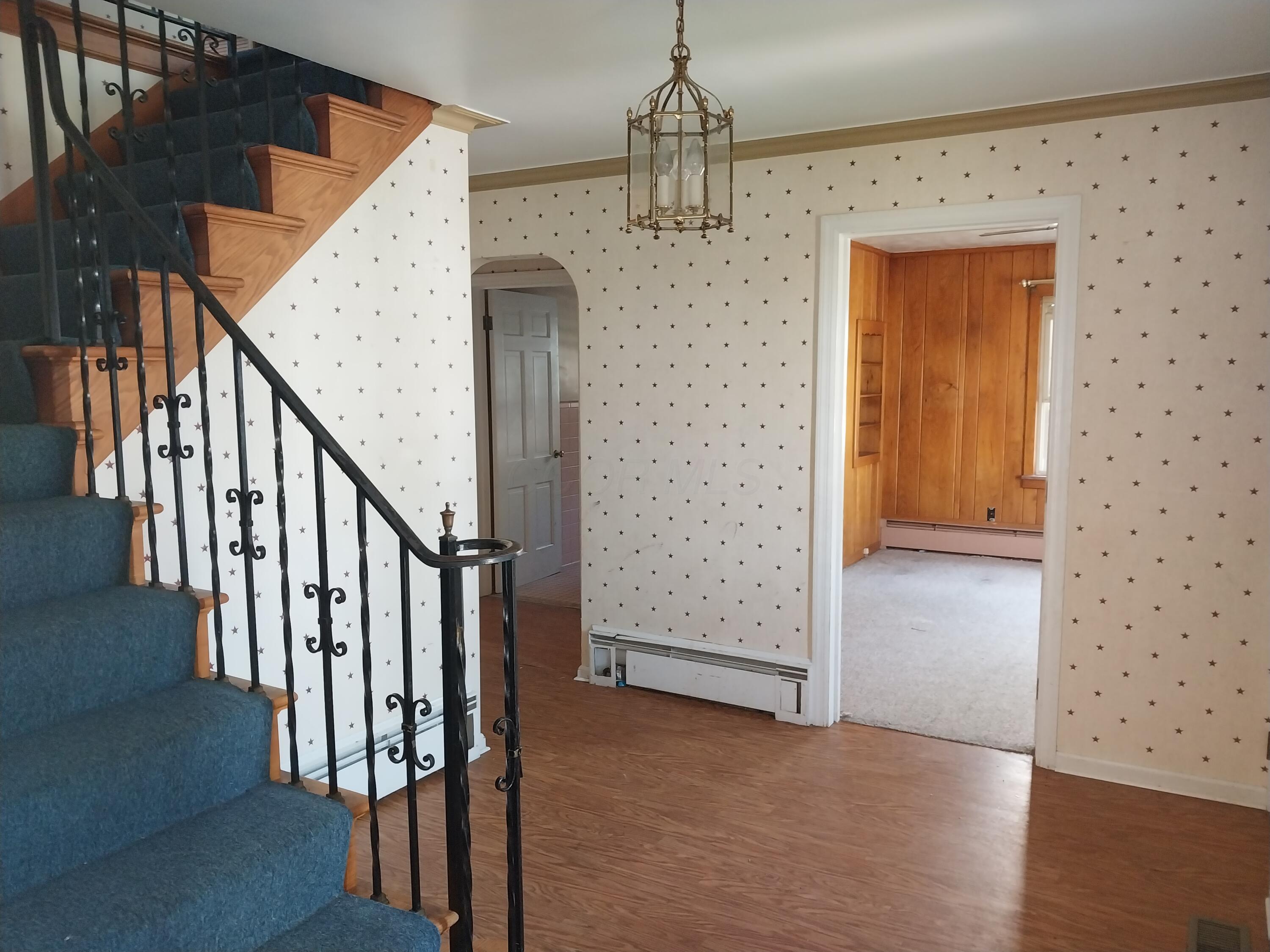 226033235 Property Photo 18