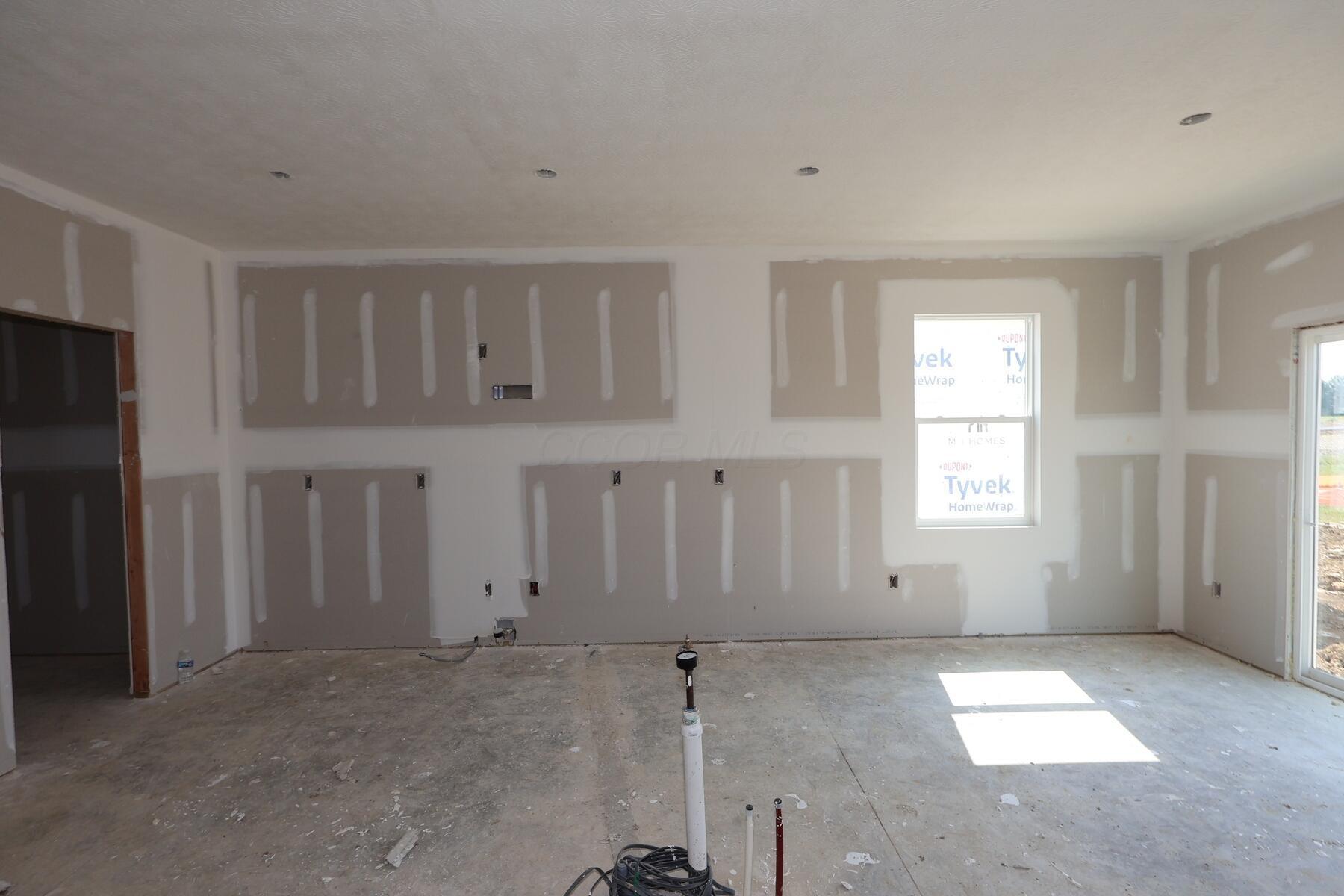 1030 Dawsons Drive Property Photo 3