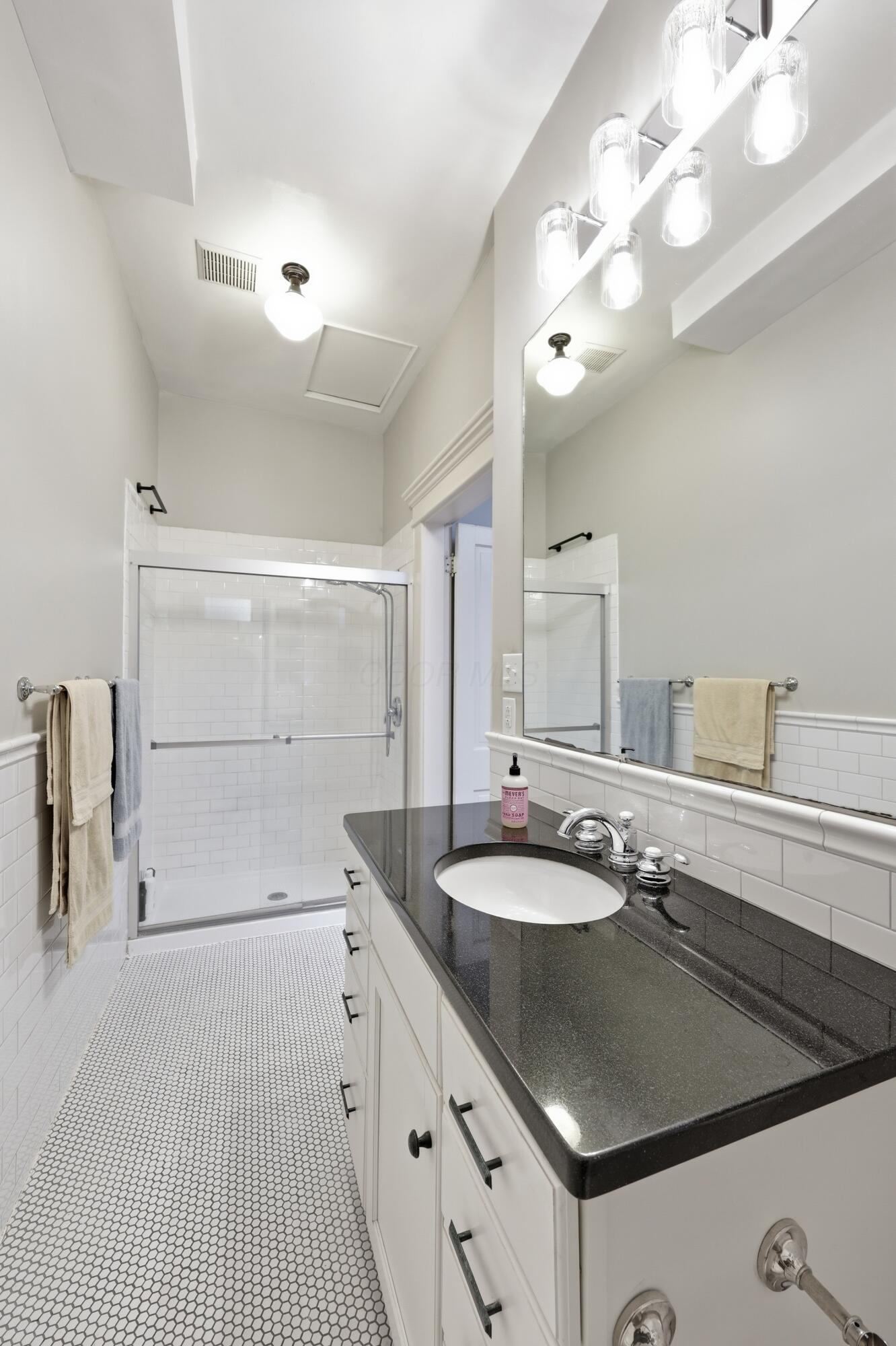 74 W 1st Avenue Property Photo 10