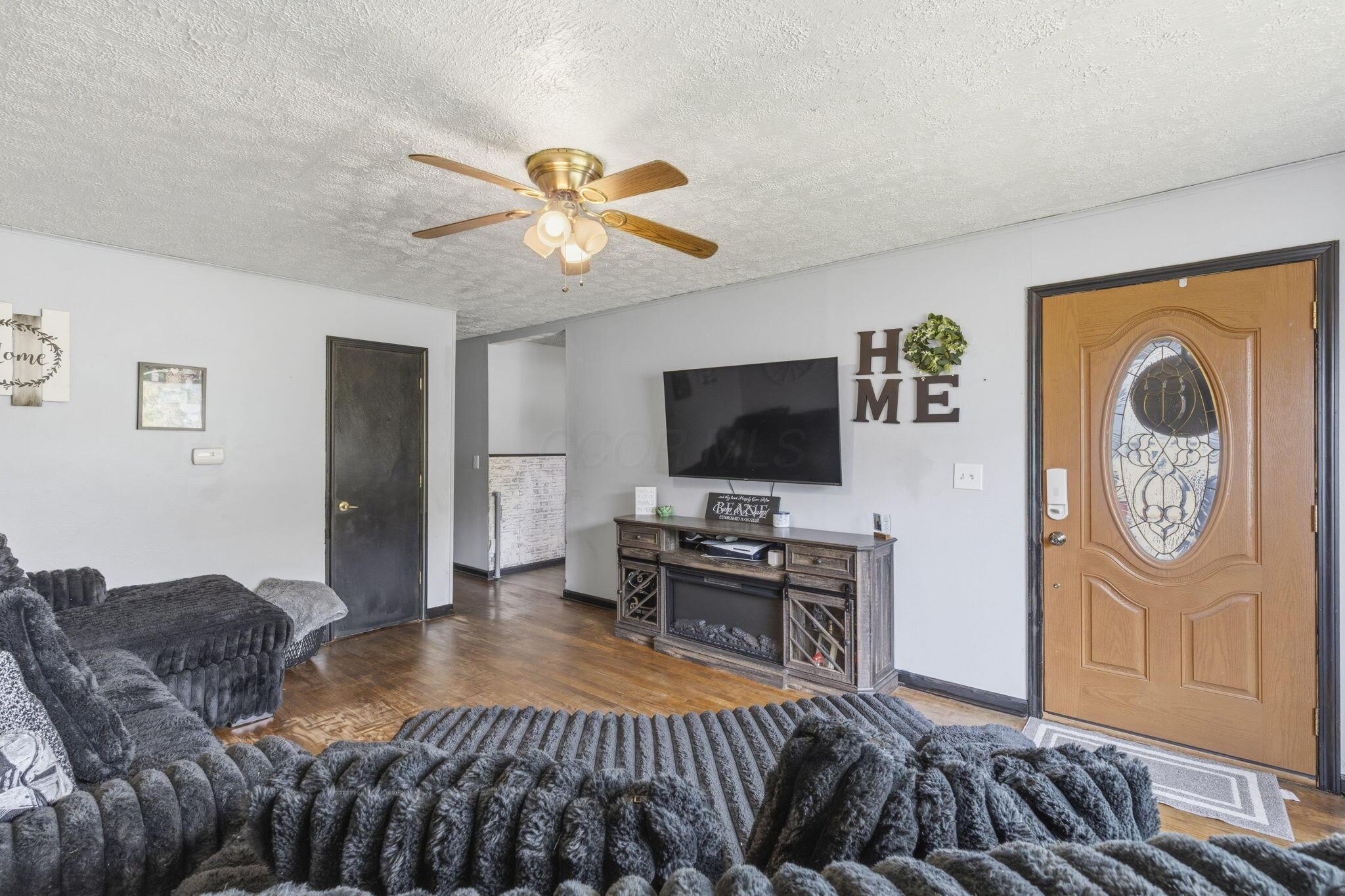 107 Jefferson Avenue Property Photo 6