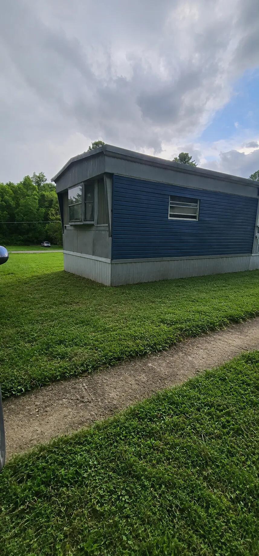 226033257 Property Photo 25