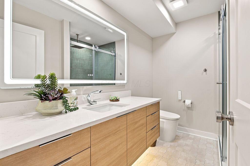 8671 Dunsinane Drive Property Photo 23