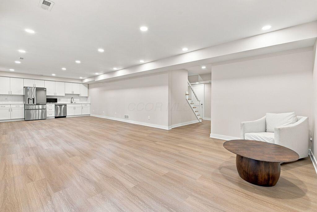8671 Dunsinane Drive Property Photo 48