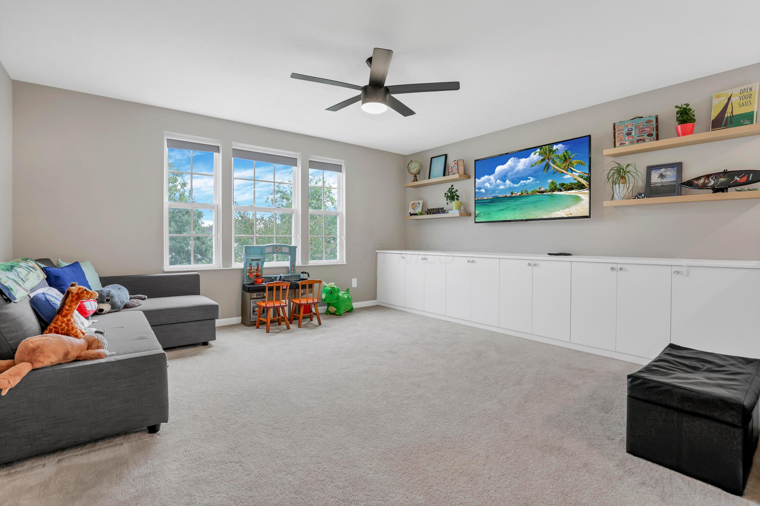208 Delaware Drive Property Photo 45
