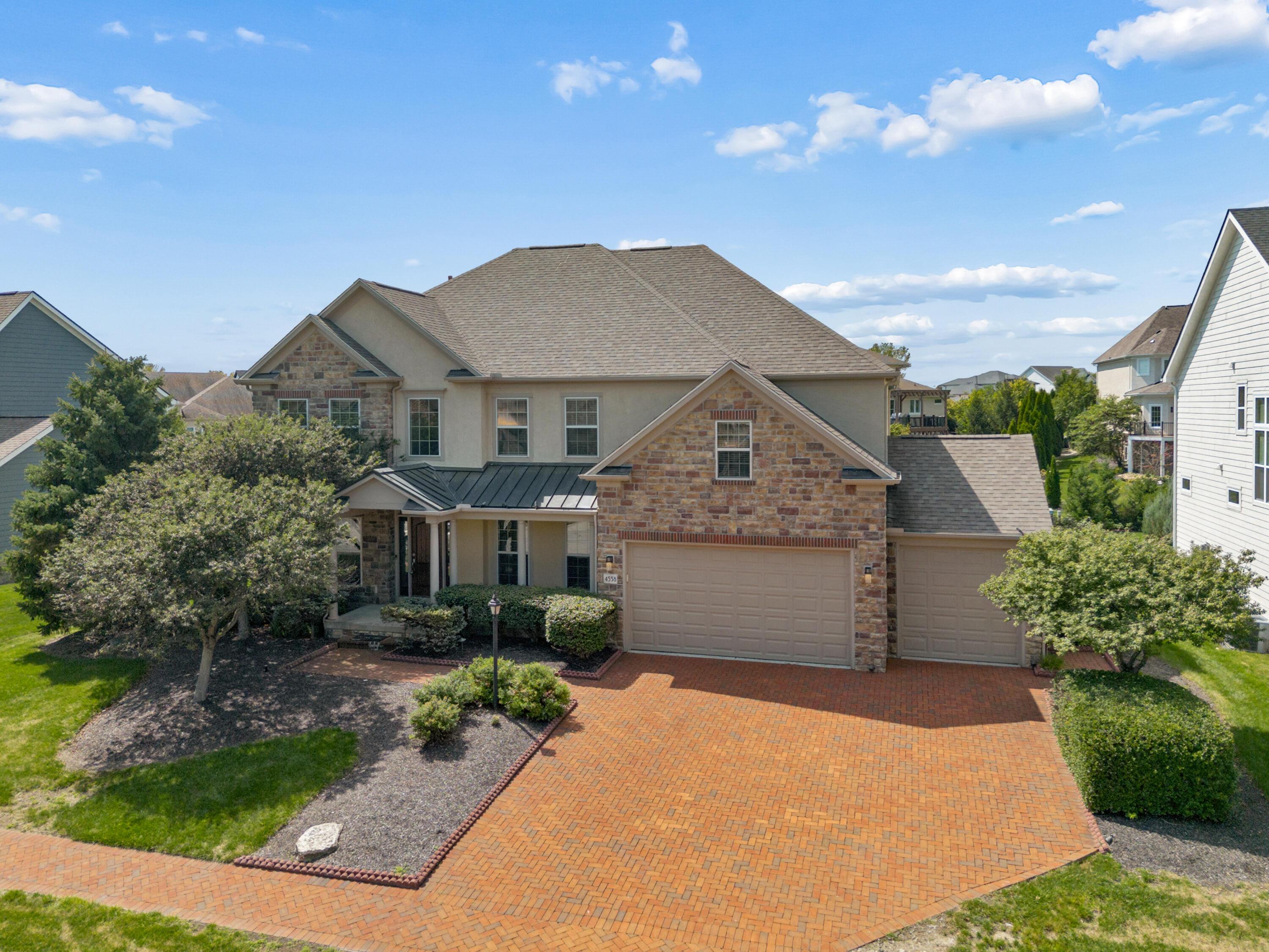 4558 Hirth Hill Road E Property Photo 1