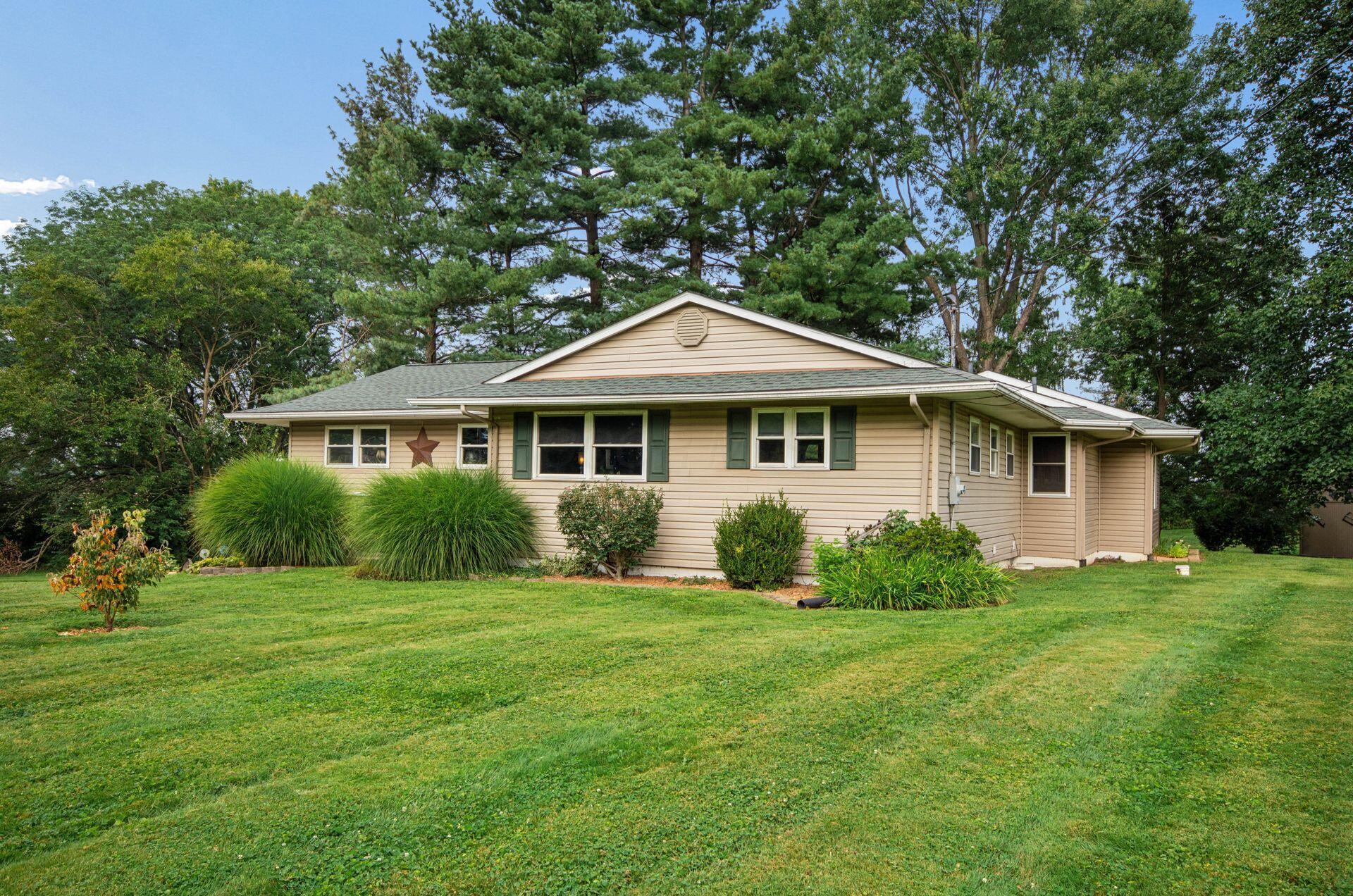 193 Caroline Drive Property Photo 2