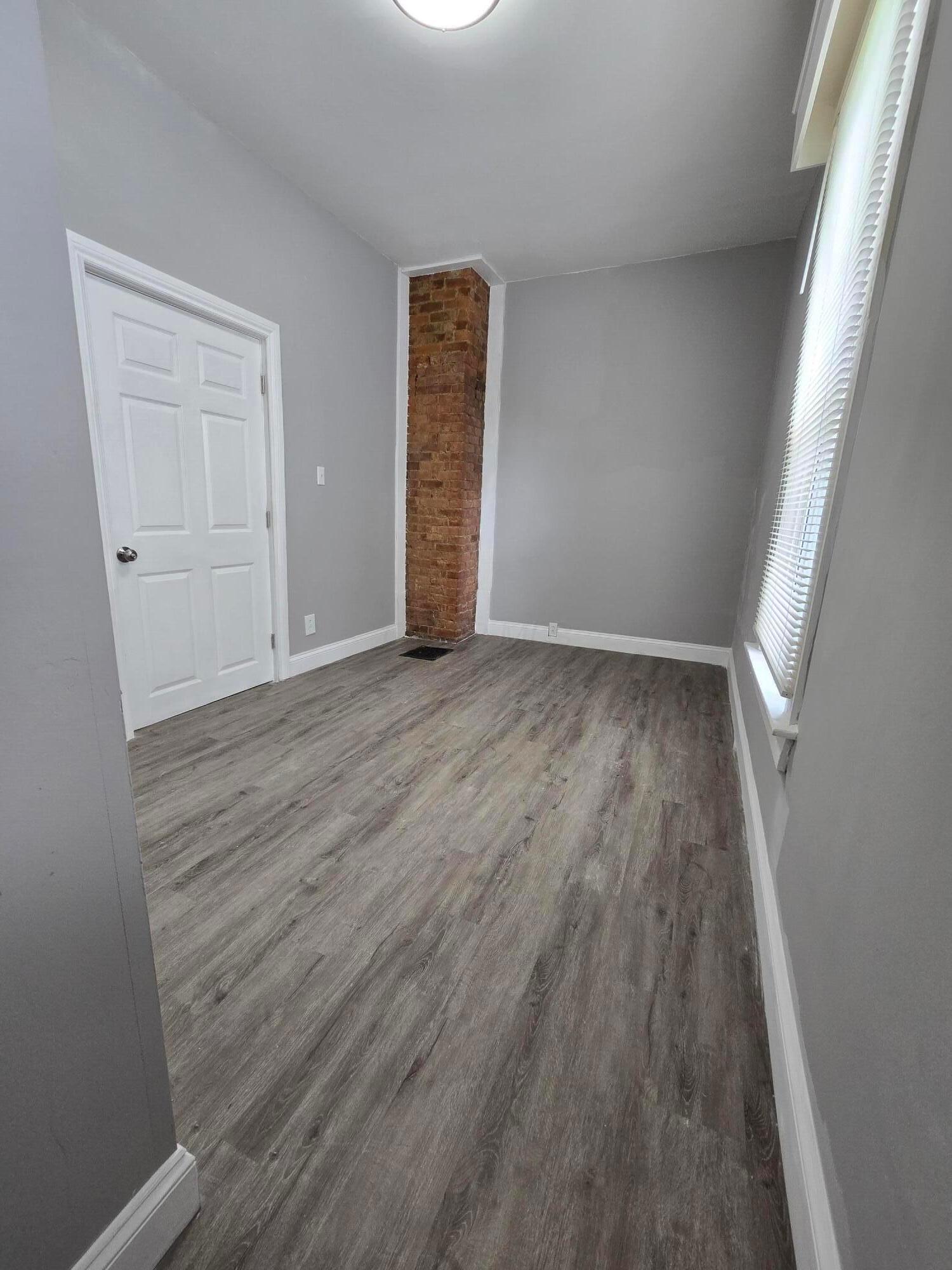 114 Vennum Avenue Property Photo 9