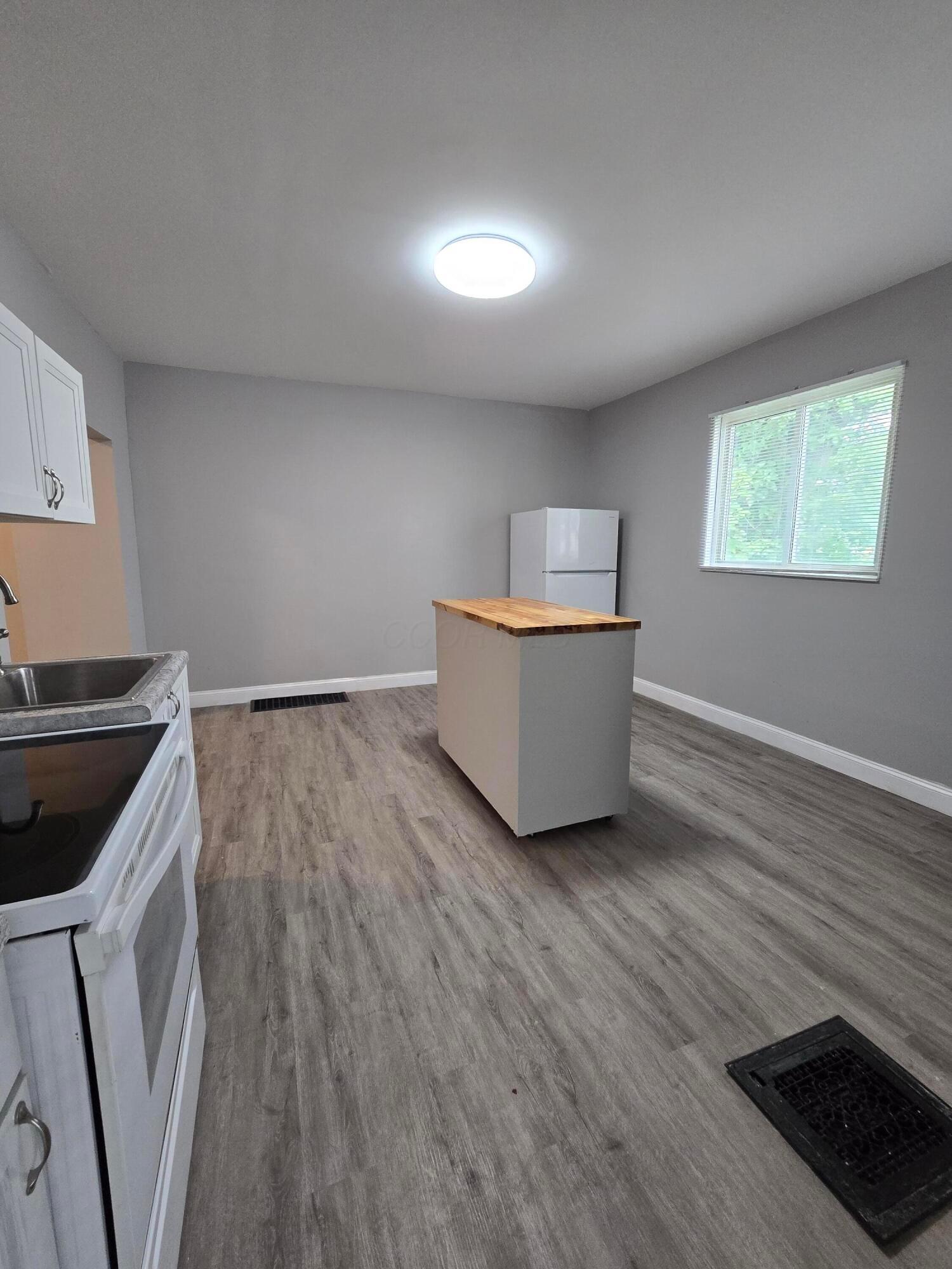 114 Vennum Avenue Property Photo 11