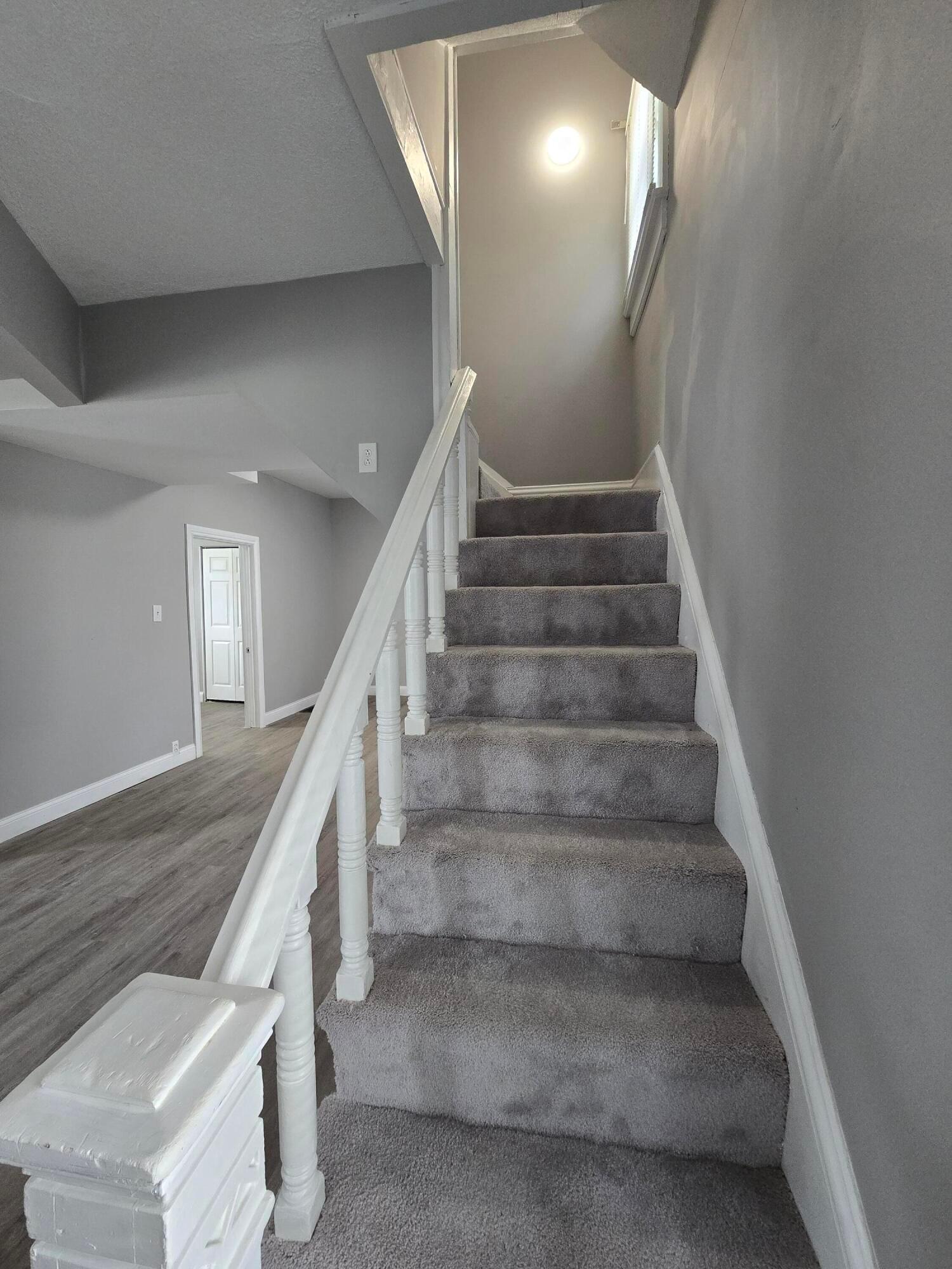 114 Vennum Avenue Property Photo 18