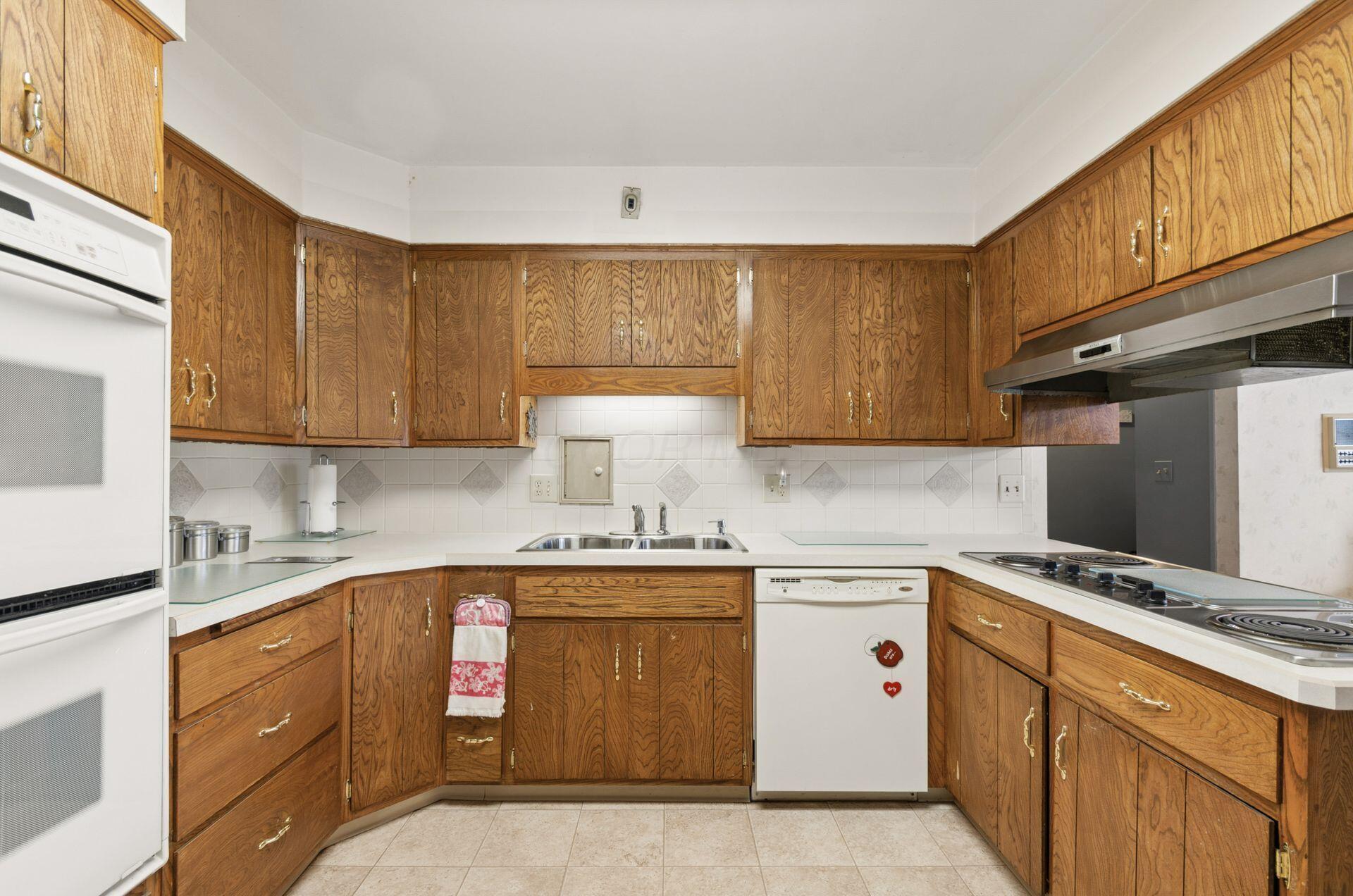 2666 Mitzi Drive Property Photo 13