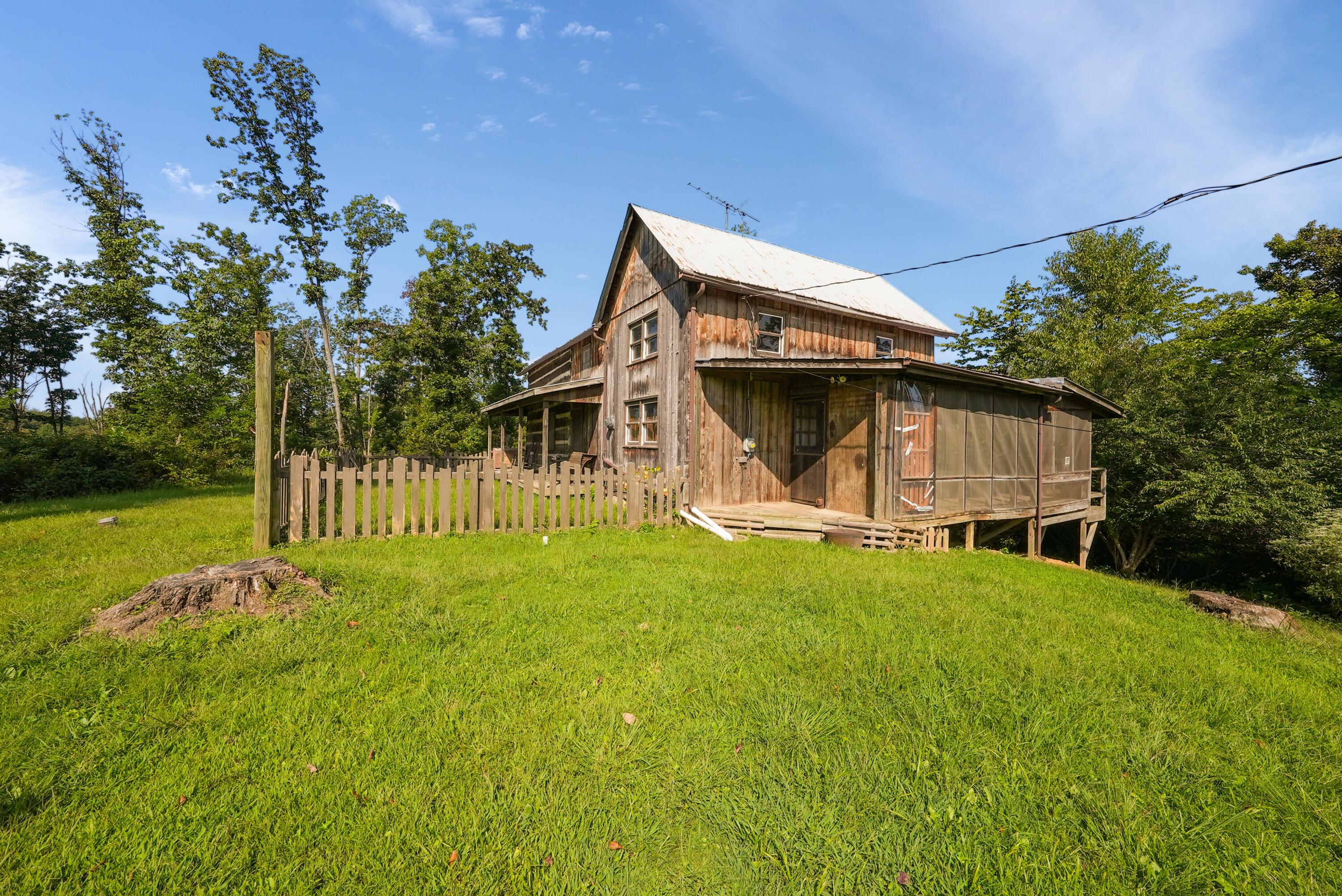 24657 Pole Ridge Road Property Photo 1