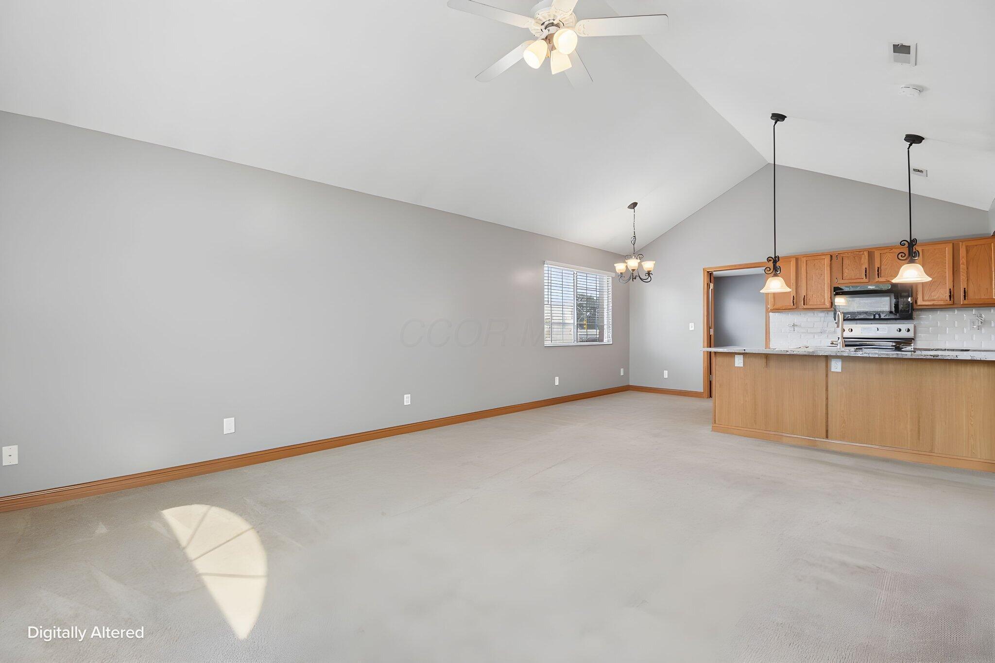 5350 Pond View Drive Property Photo 6