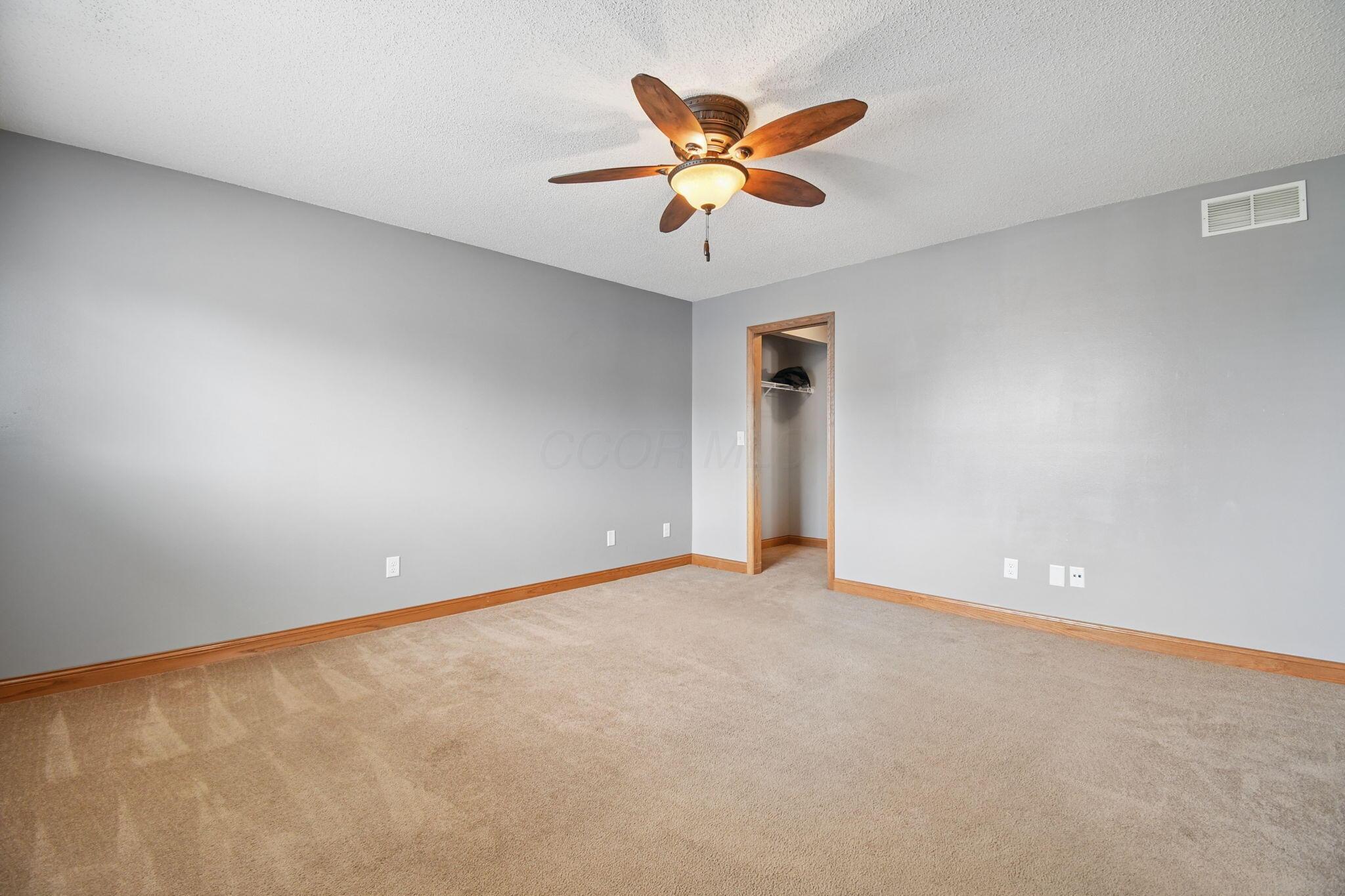 5350 Pond View Drive Property Photo 14