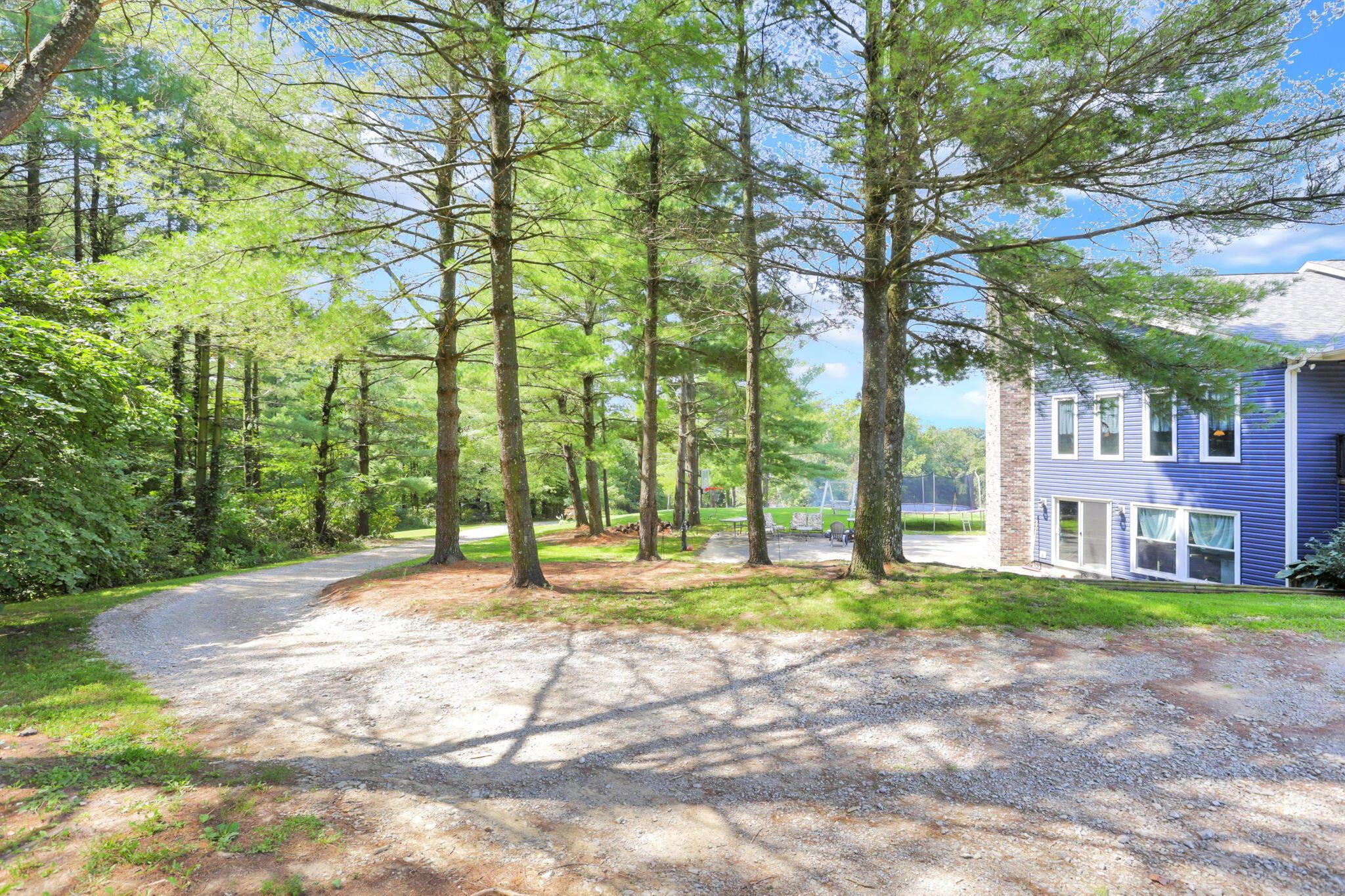 14300 Mount Perry Road Property Photo 6
