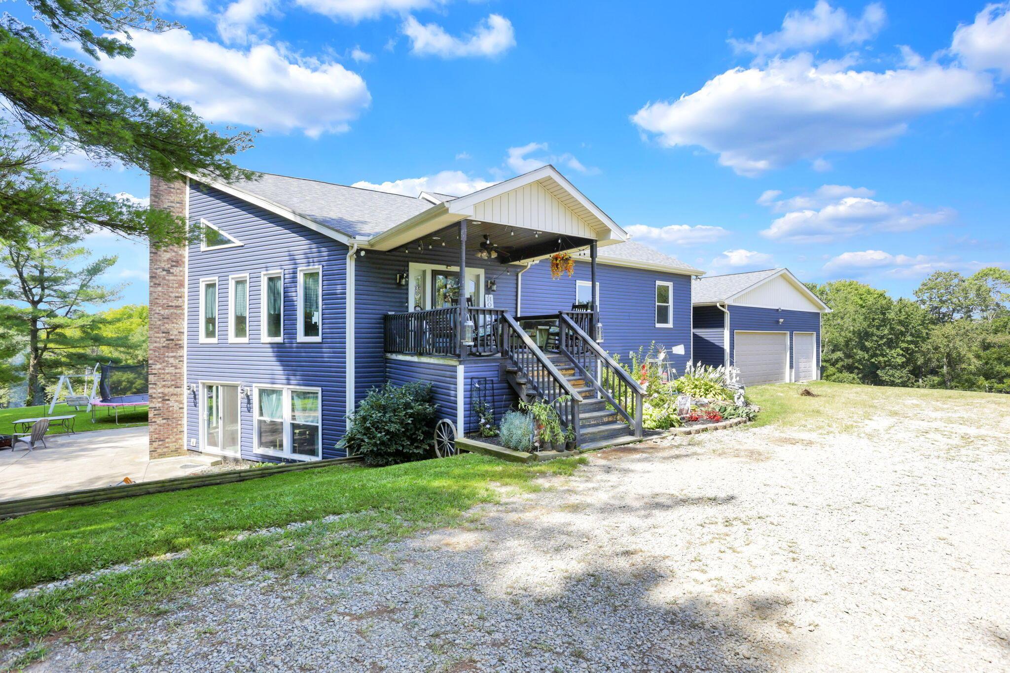 14300 Mount Perry Road Property Photo 10